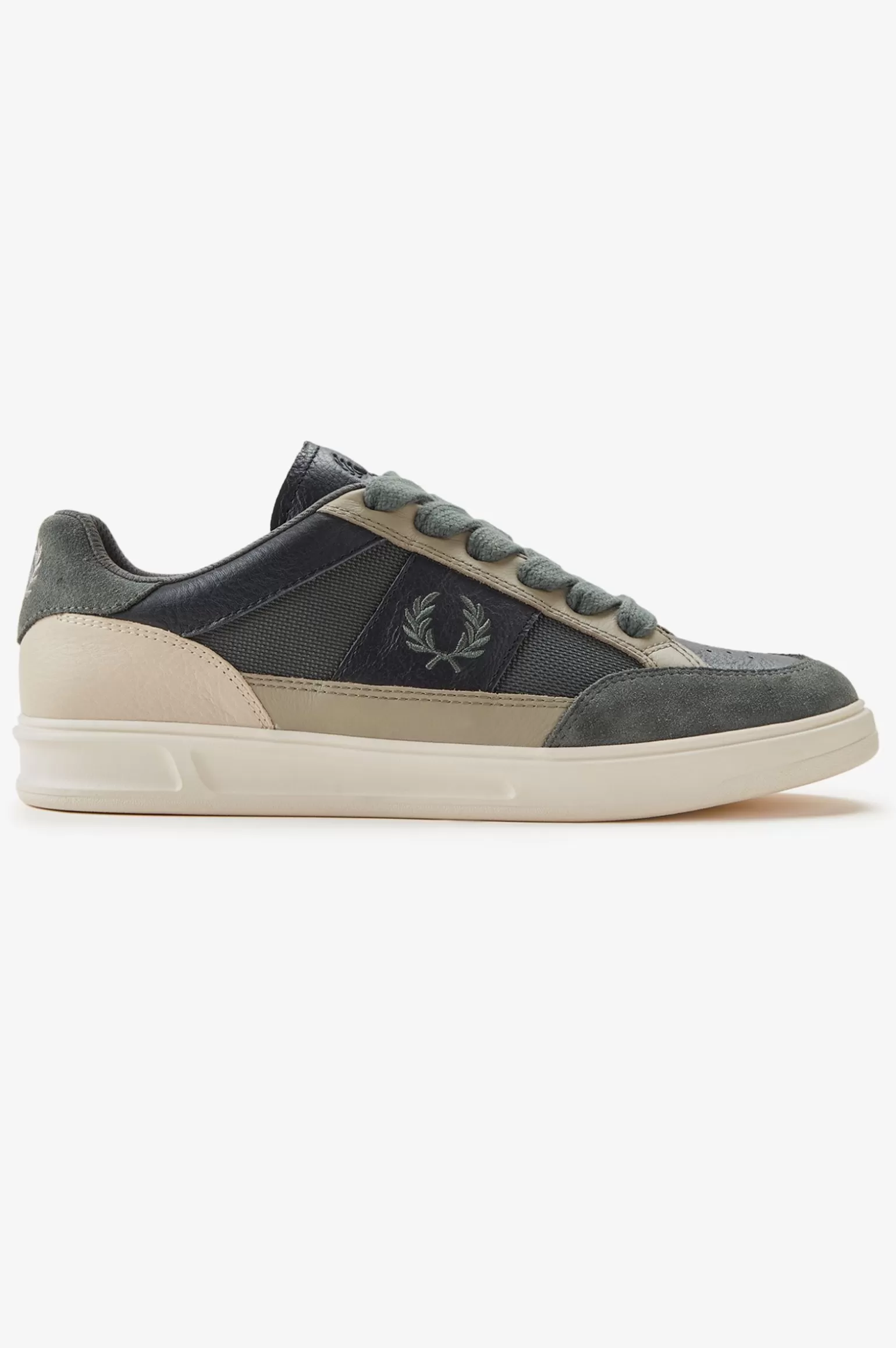 Schuhe^Fred Perry B440 Schwarz / Feldgrün