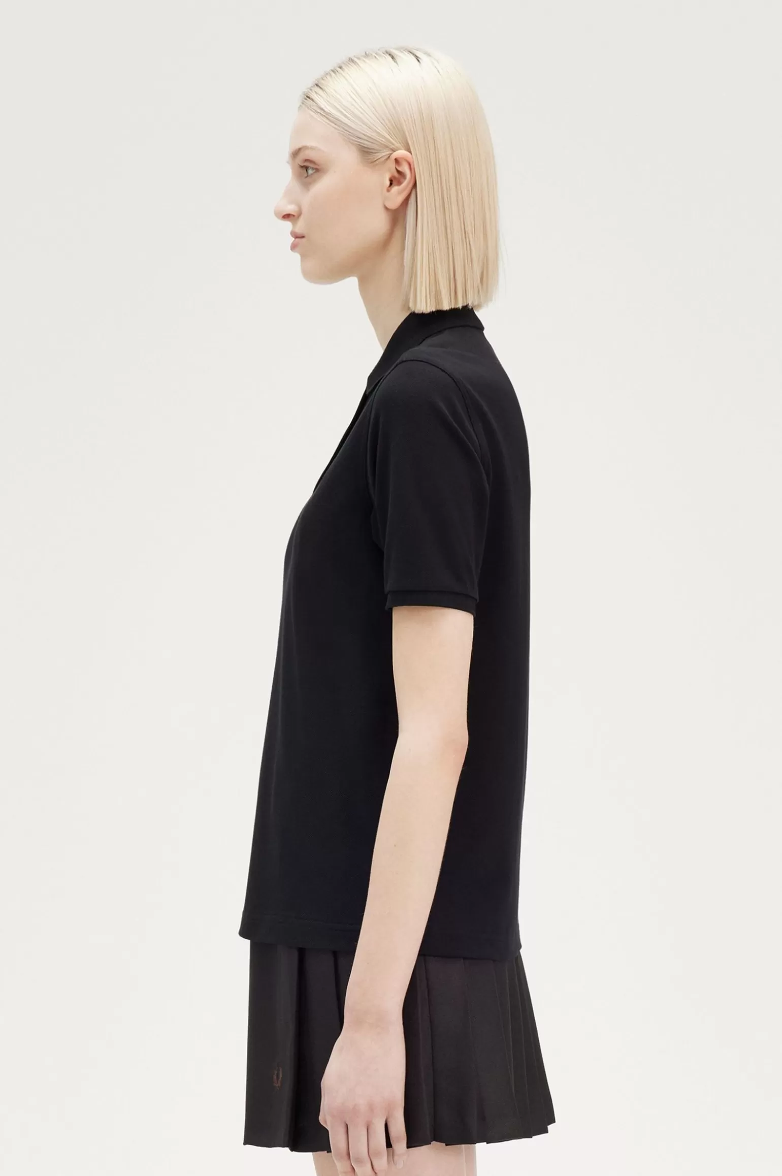 Poloshirts^Fred Perry G6000 Schwarz / Dunkles Karamell