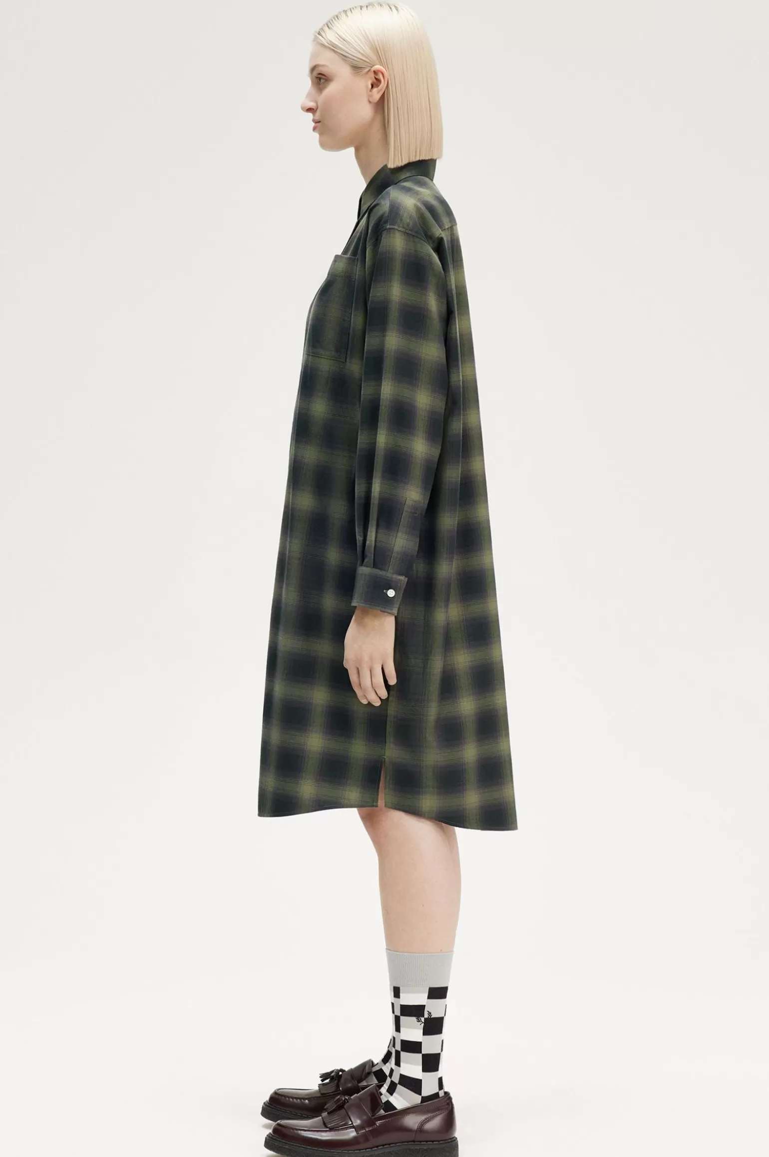 Kleider^Fred Perry Gebürstetes Hemdkleid Mit Karomuster Lorbeerkranzgrün
