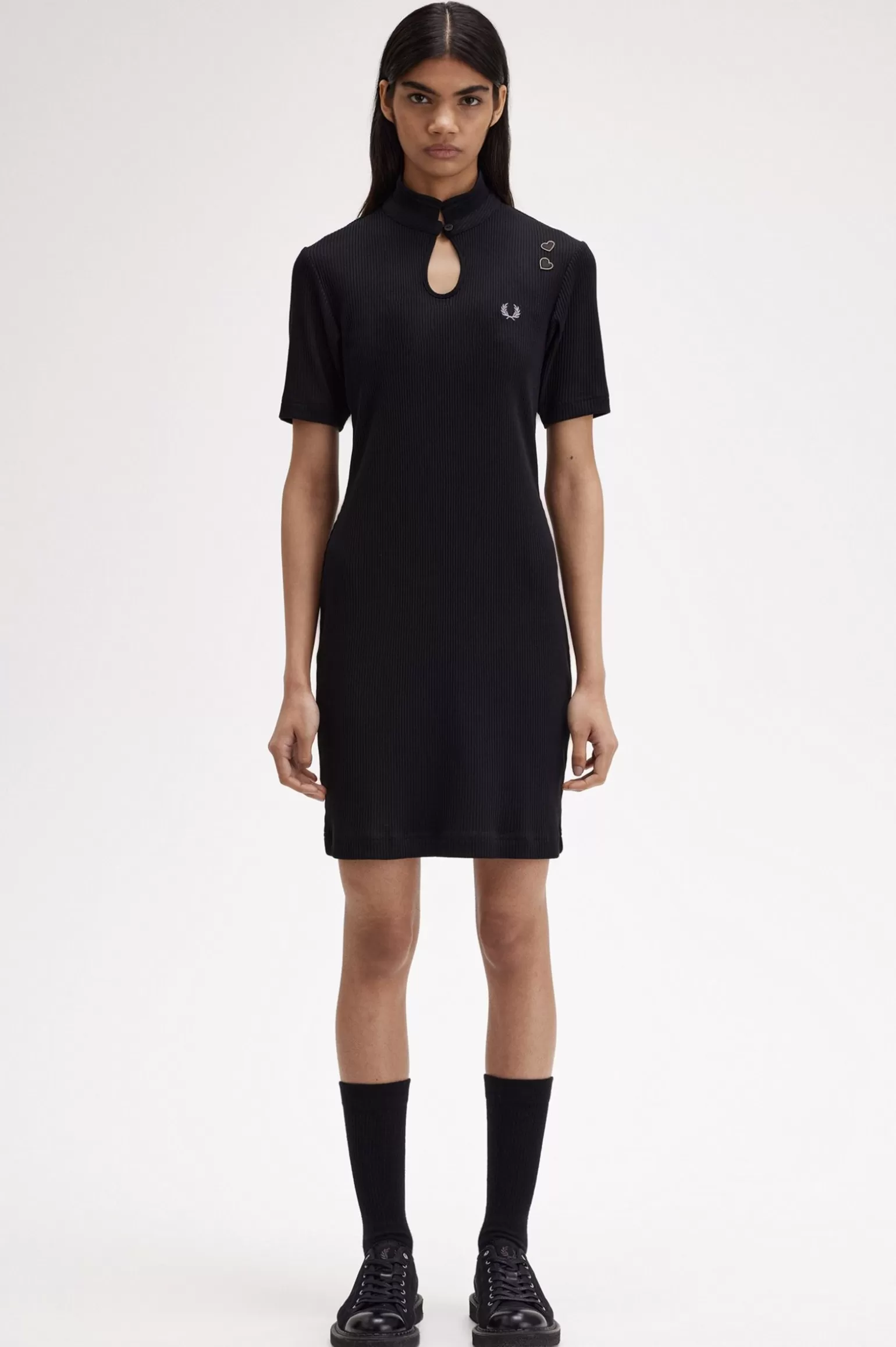 Kleider^Fred Perry Geripptes Polohemdkleid Schwarz