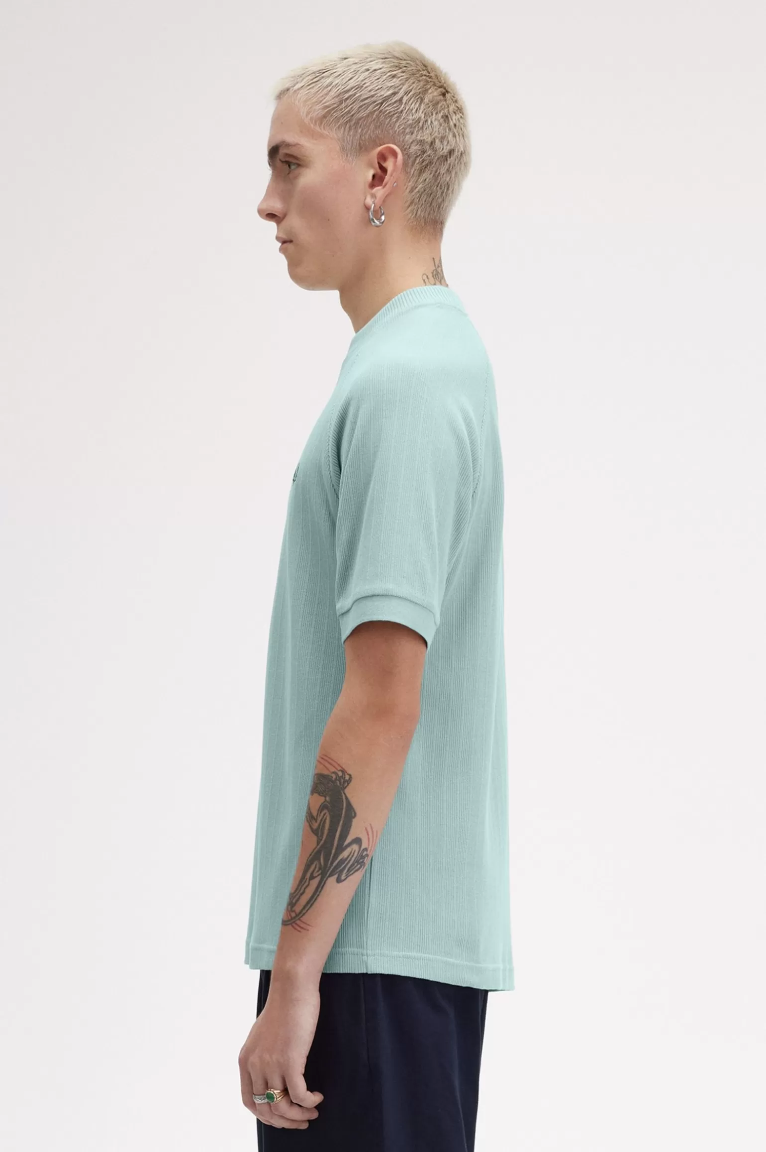 T-Shirts^Fred Perry Geripptes T-Shirt Mit Raglanärmeln Silberblau