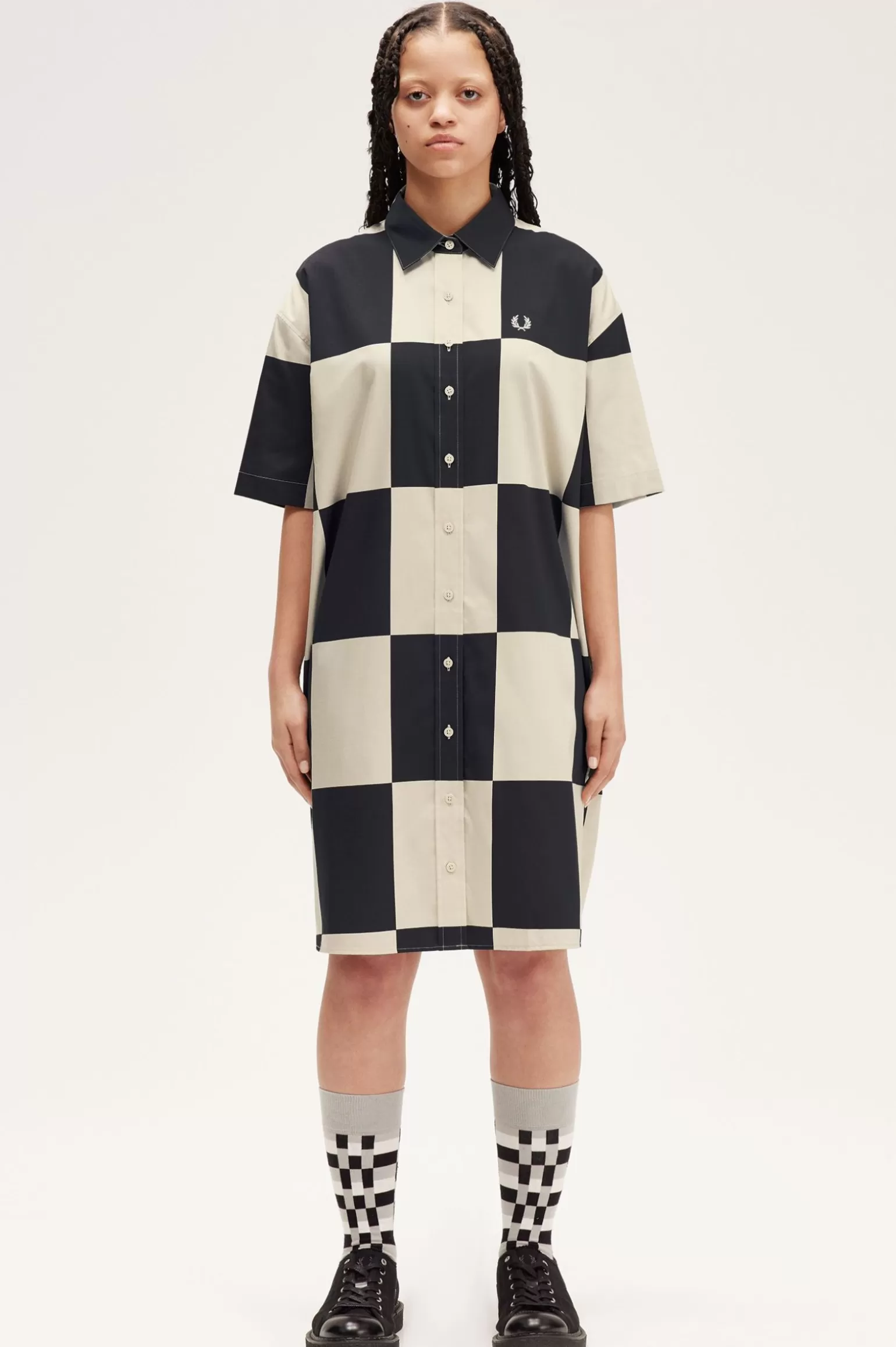 Kleider^Fred Perry Hemdkleid Mit Schachbrettmuster Hellbeige
