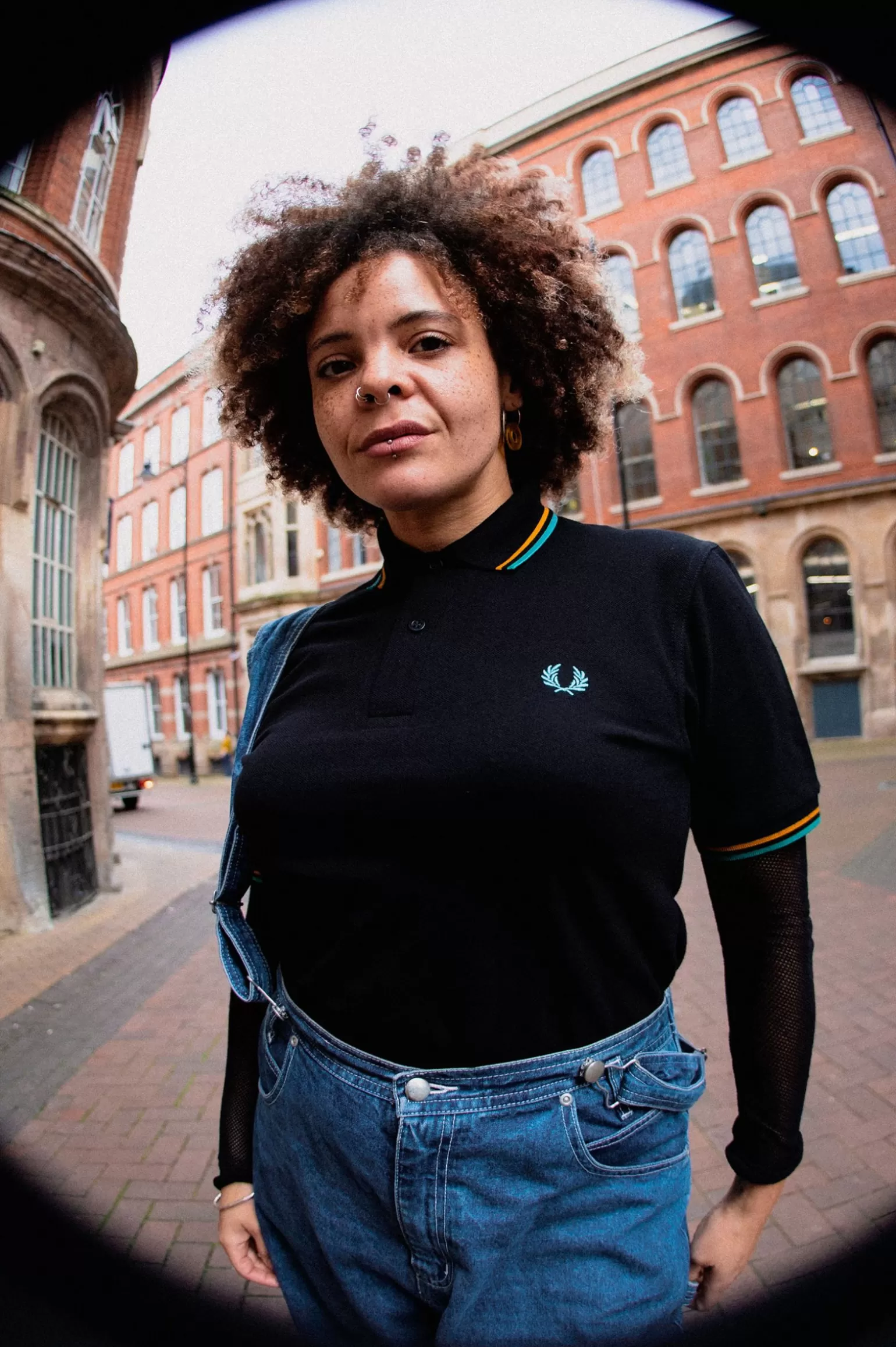 Poloshirts^Fred Perry M12 Schwarz / Nottingham Gold / Waldgrün