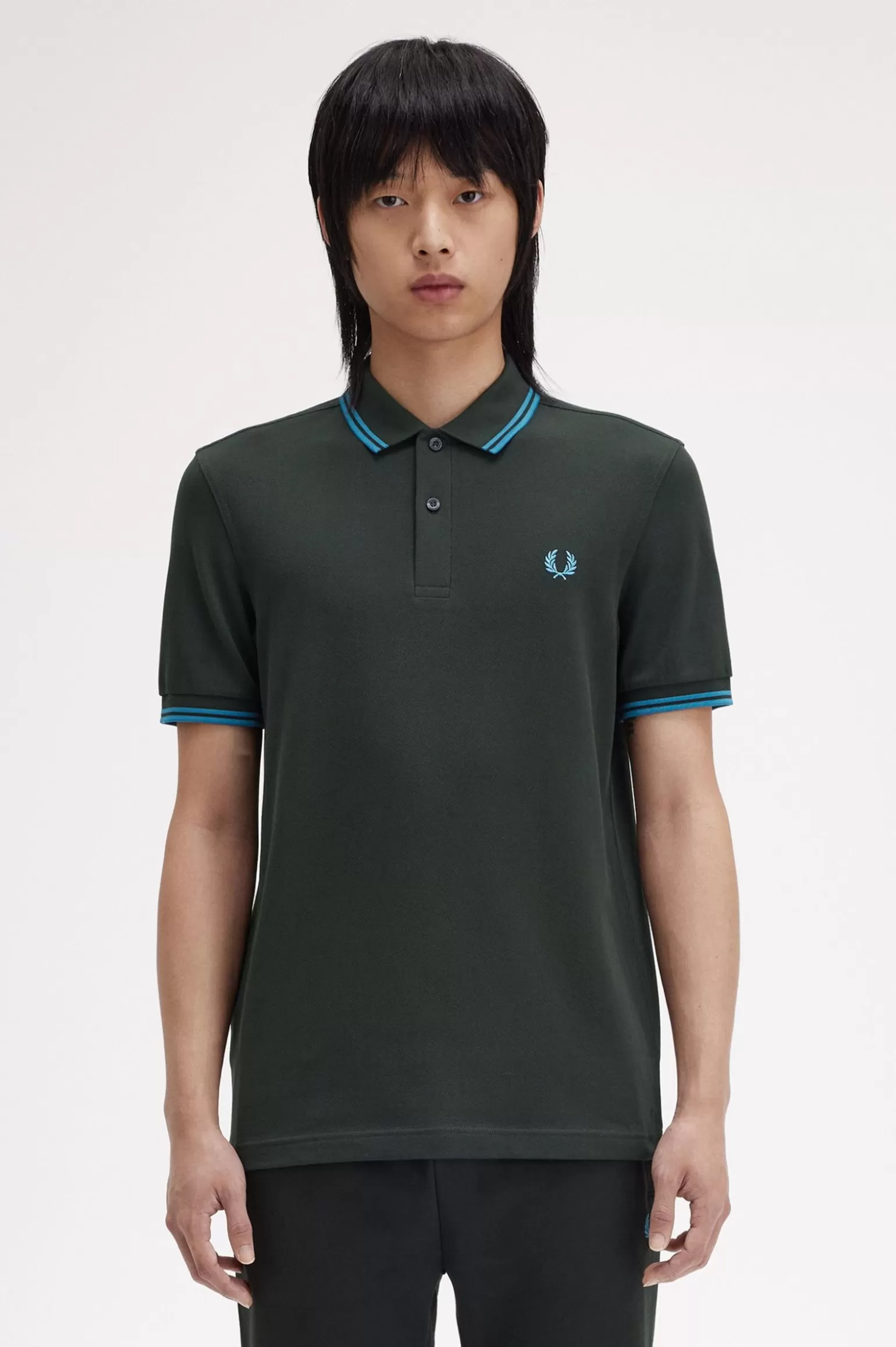 Poloshirts^Fred Perry M3600 Dunkelgrün / Runaway Bay Ocean / Runaway Bay Ocean