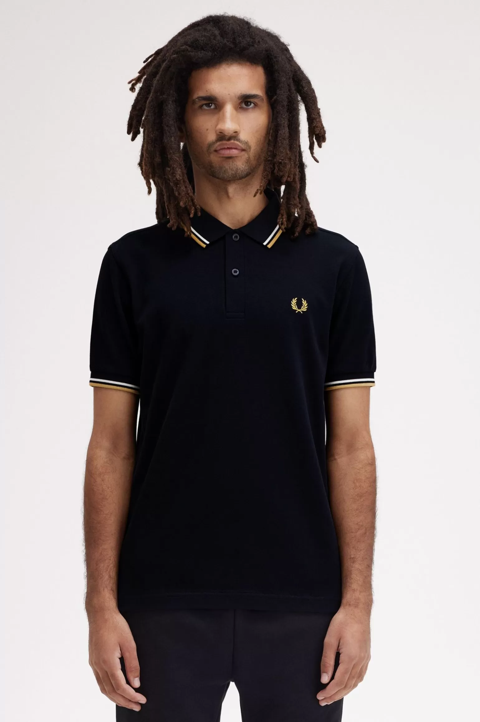 Poloshirts^Fred Perry M3600 Marineblau / Ecru / Honigfarbe