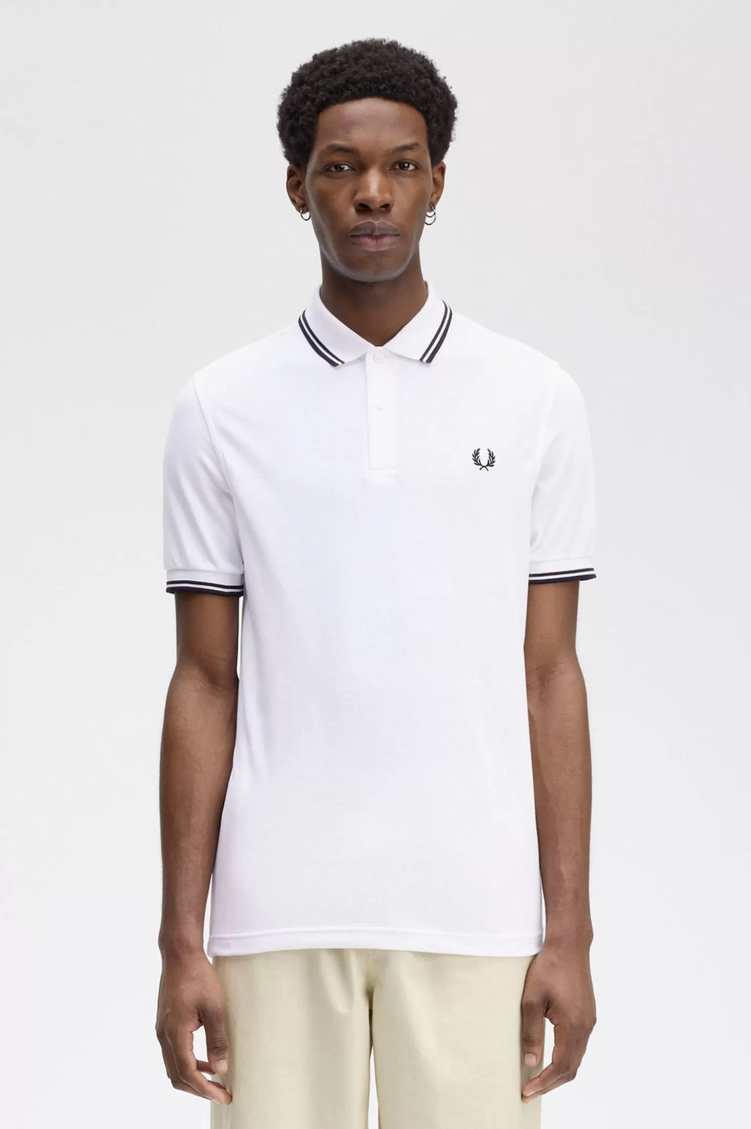 Poloshirts^Fred Perry M3600 Weiß / Schwarz / Schwarz