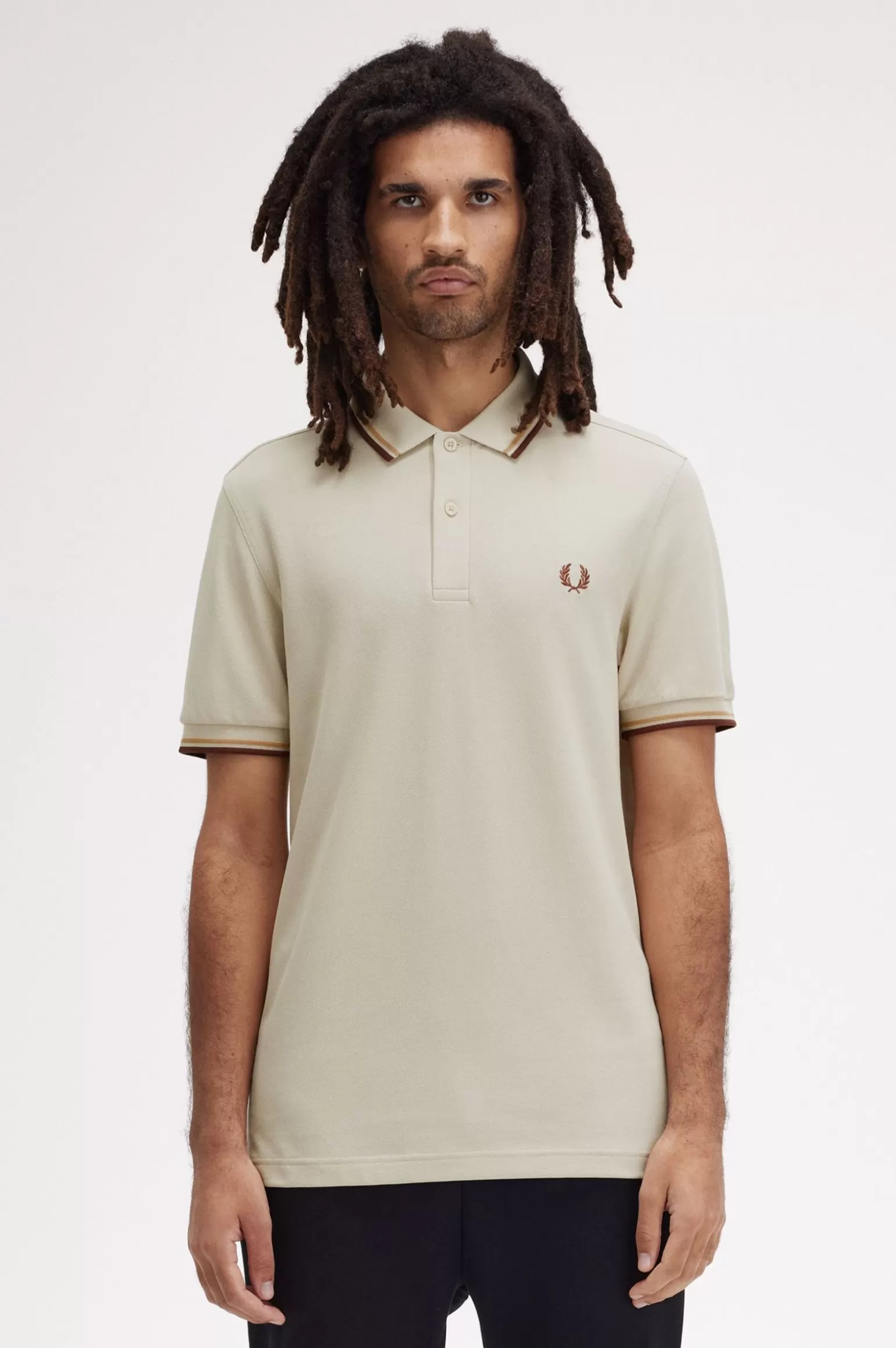 Poloshirts^Fred Perry M3600 Oatmeal / Honigfarbe / Whiskybraun