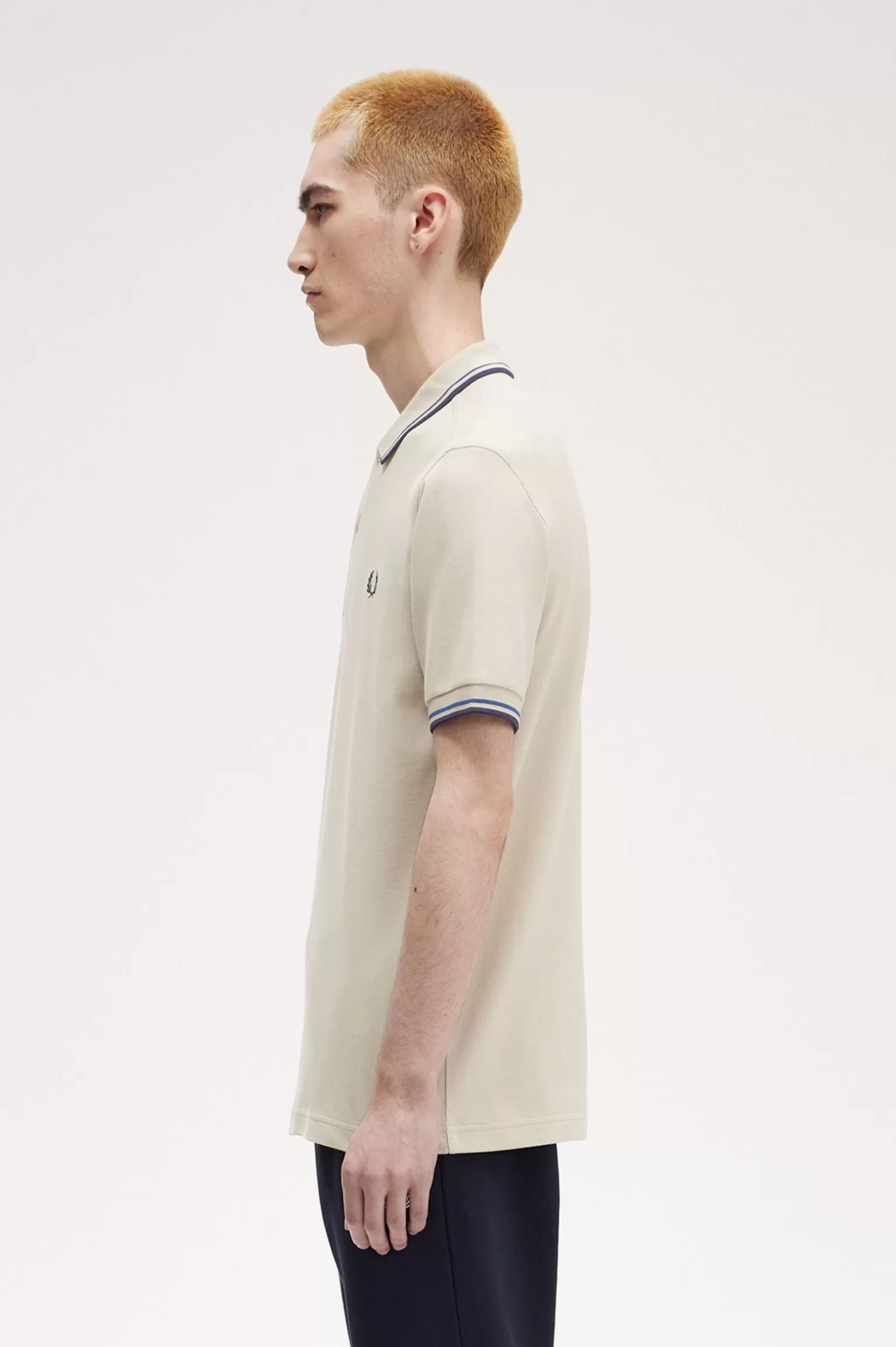 Poloshirts^Fred Perry M3600 Helle Austerfarbe / Lichtblau / Französisches Marineblau
