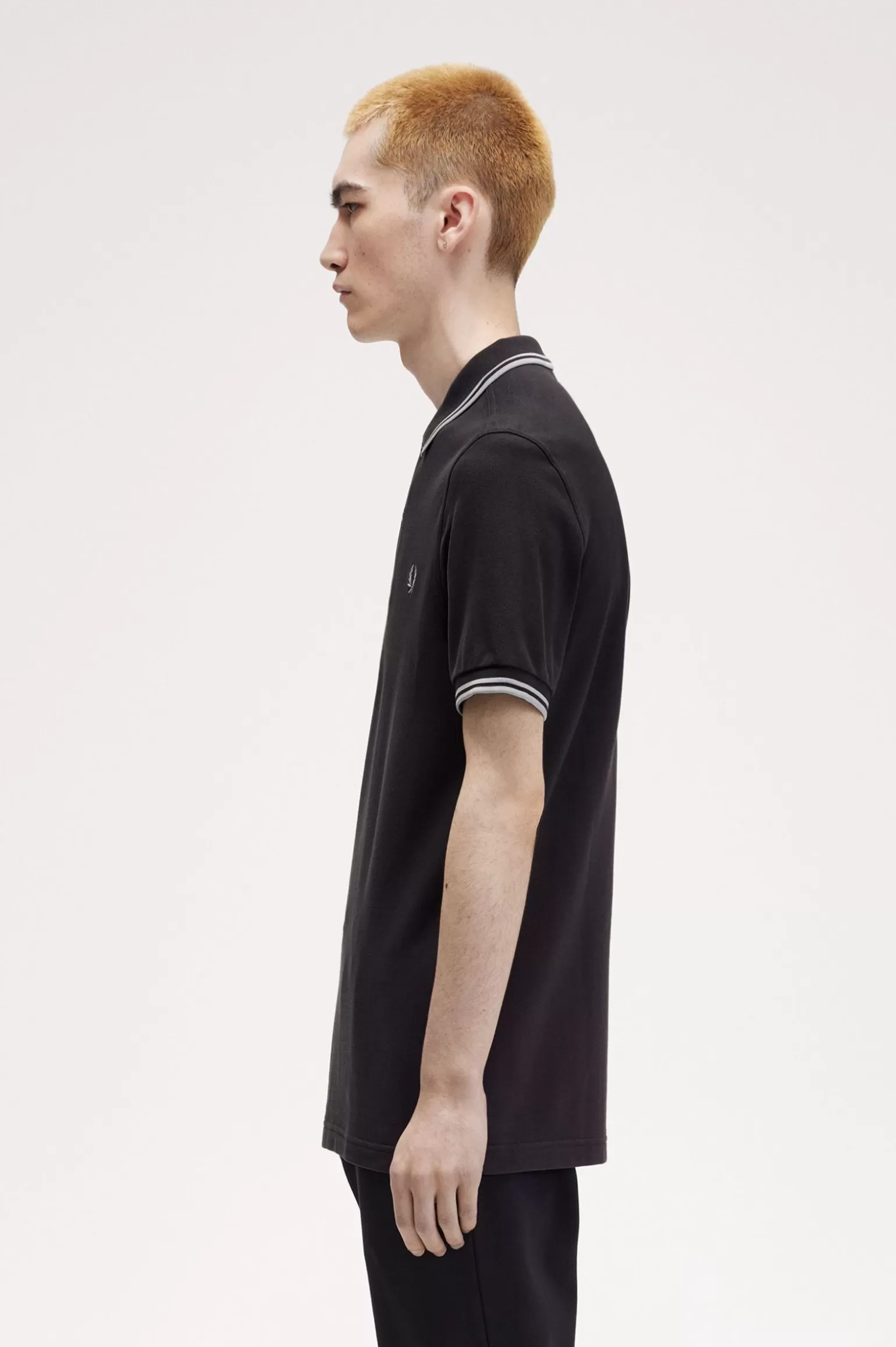 Poloshirts^Fred Perry M3600 Anthrazitgrau / Kalkstein / Kalkstein