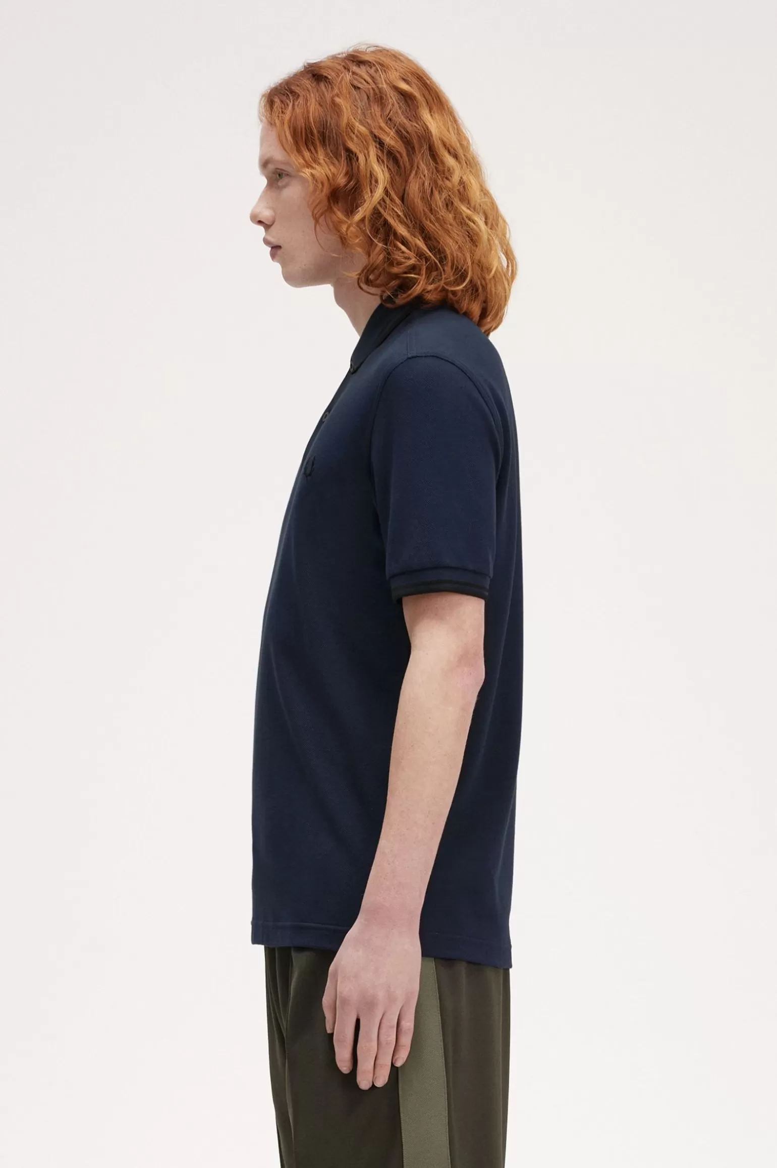 Poloshirts^Fred Perry M3600 Blaugrau / Schwarz / Schwarz