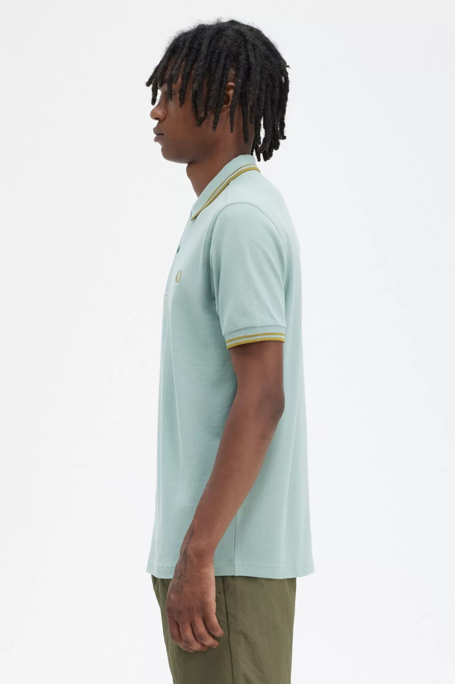 Poloshirts^Fred Perry M3600 Silberblau / Dunkles Karamell / Dunkles Karamell