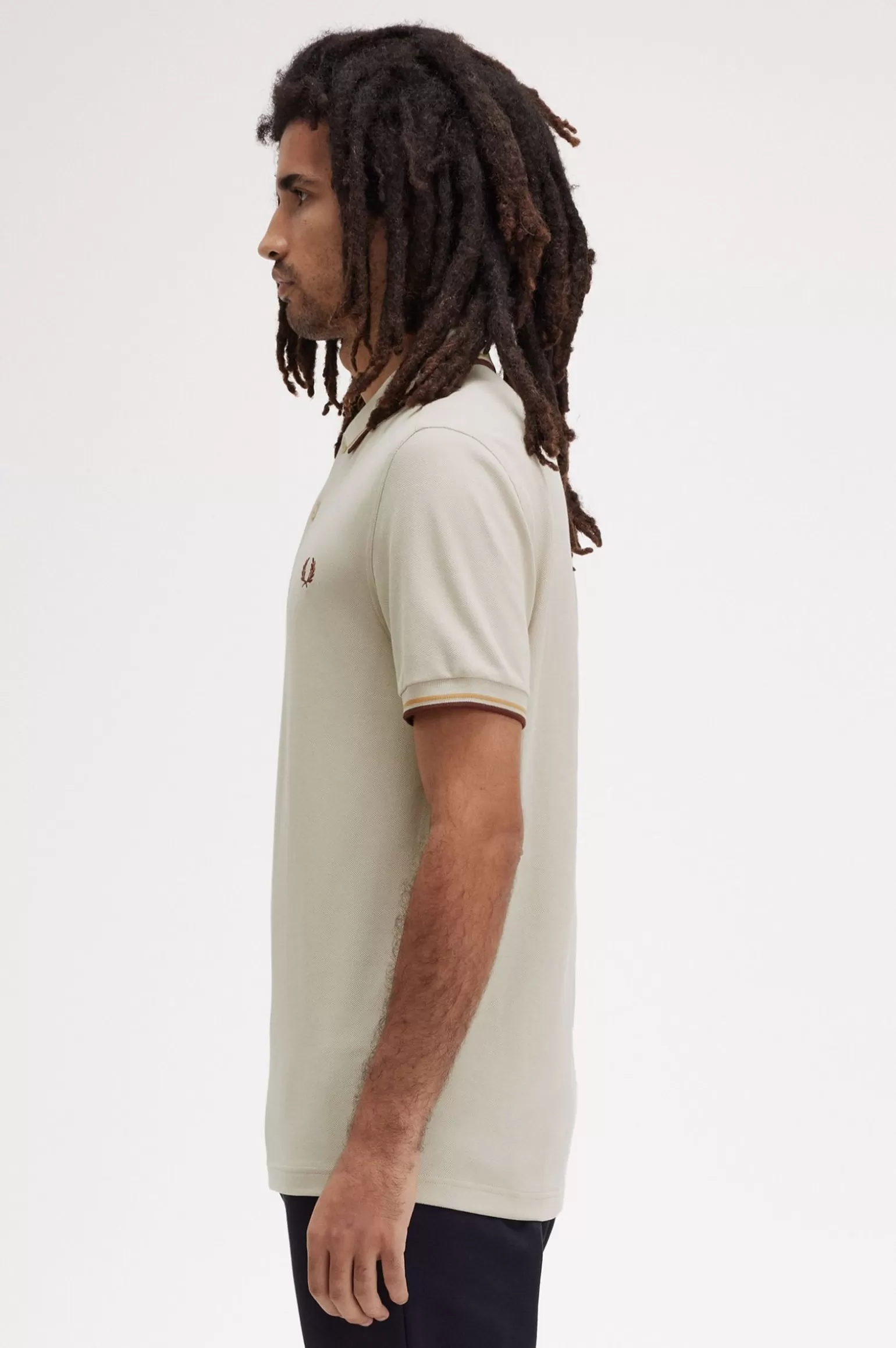 Poloshirts^Fred Perry M3600 Oatmeal / Honigfarbe / Whiskybraun