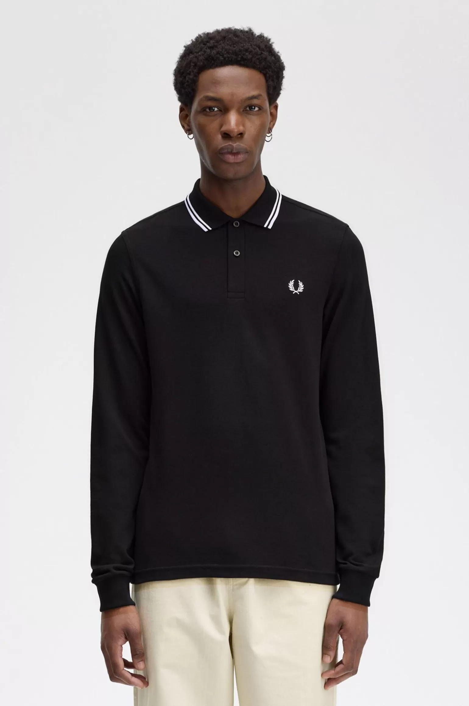 Poloshirts^Fred Perry M3636 Schwarz / Weiß / Weiß