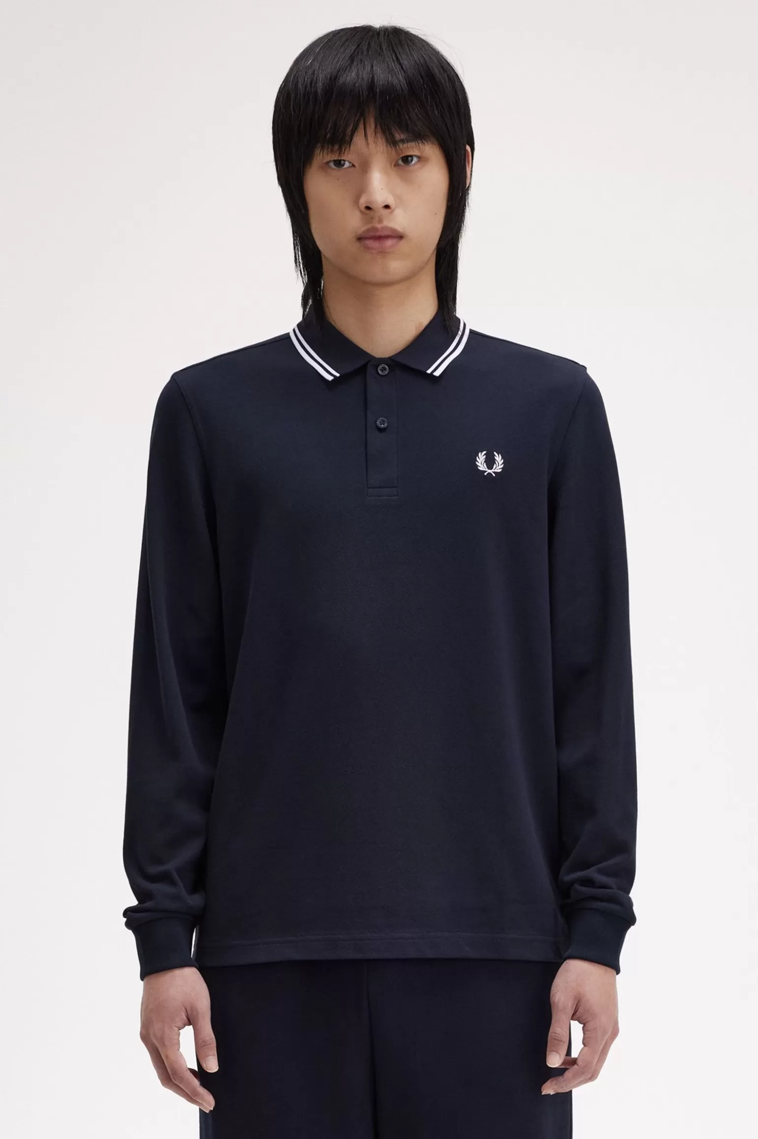 Poloshirts^Fred Perry M3636 Marineblau / Weiß / Weiß