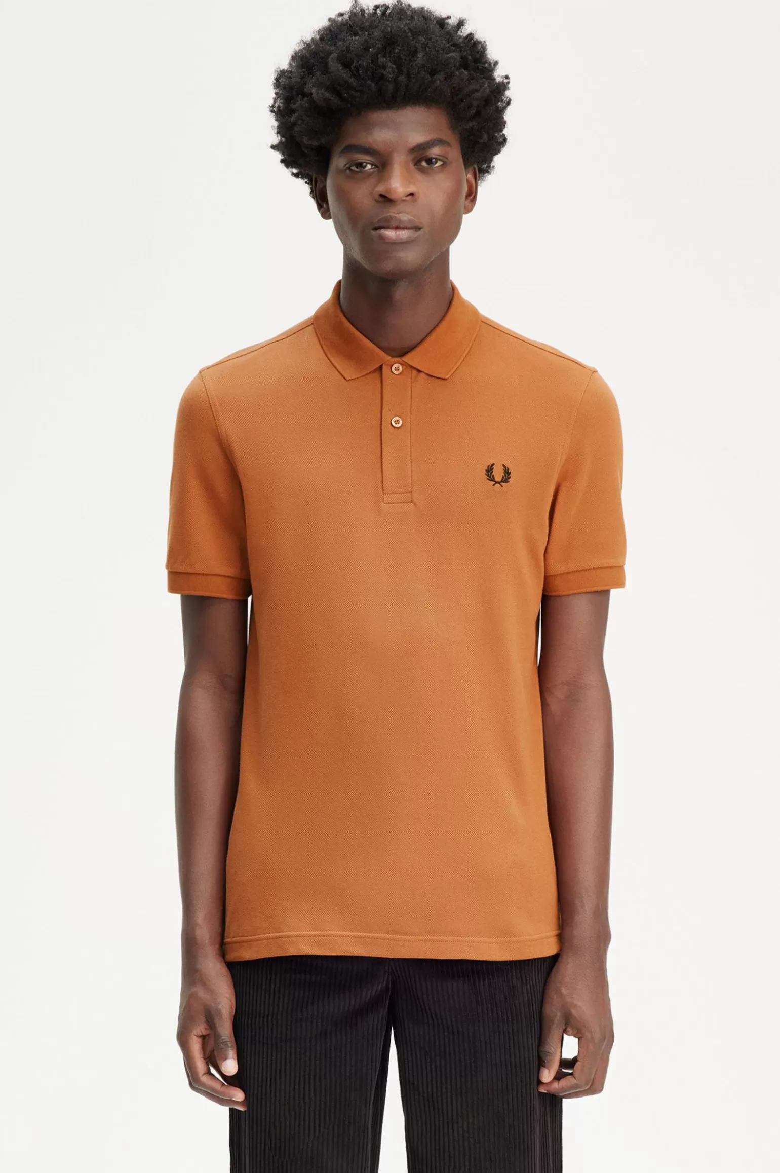 Poloshirts^Fred Perry M6000 Orange / Schwarz