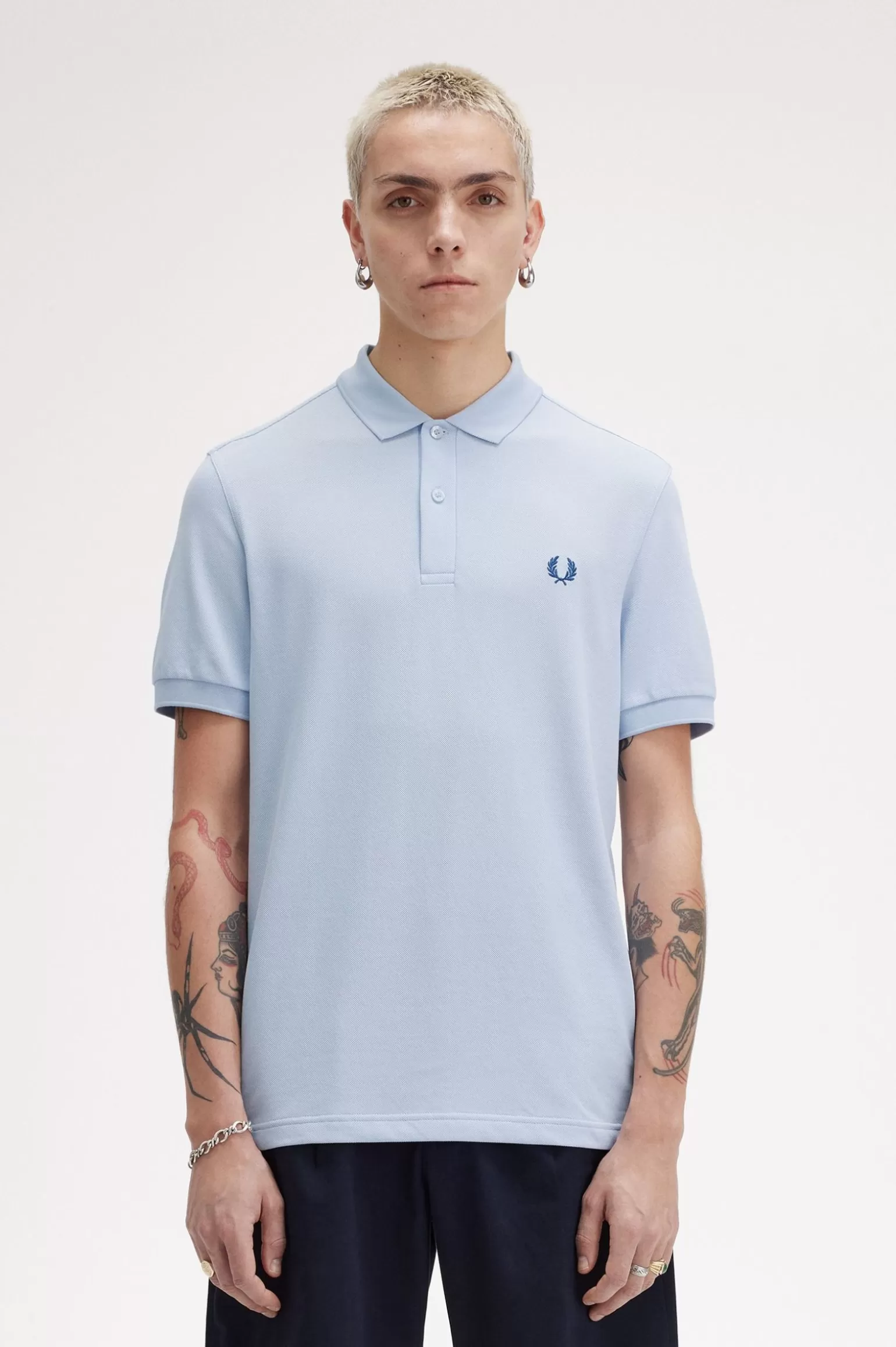 Poloshirts^Fred Perry M6000 Rauch Hell / Schattiertes Kobaltblau