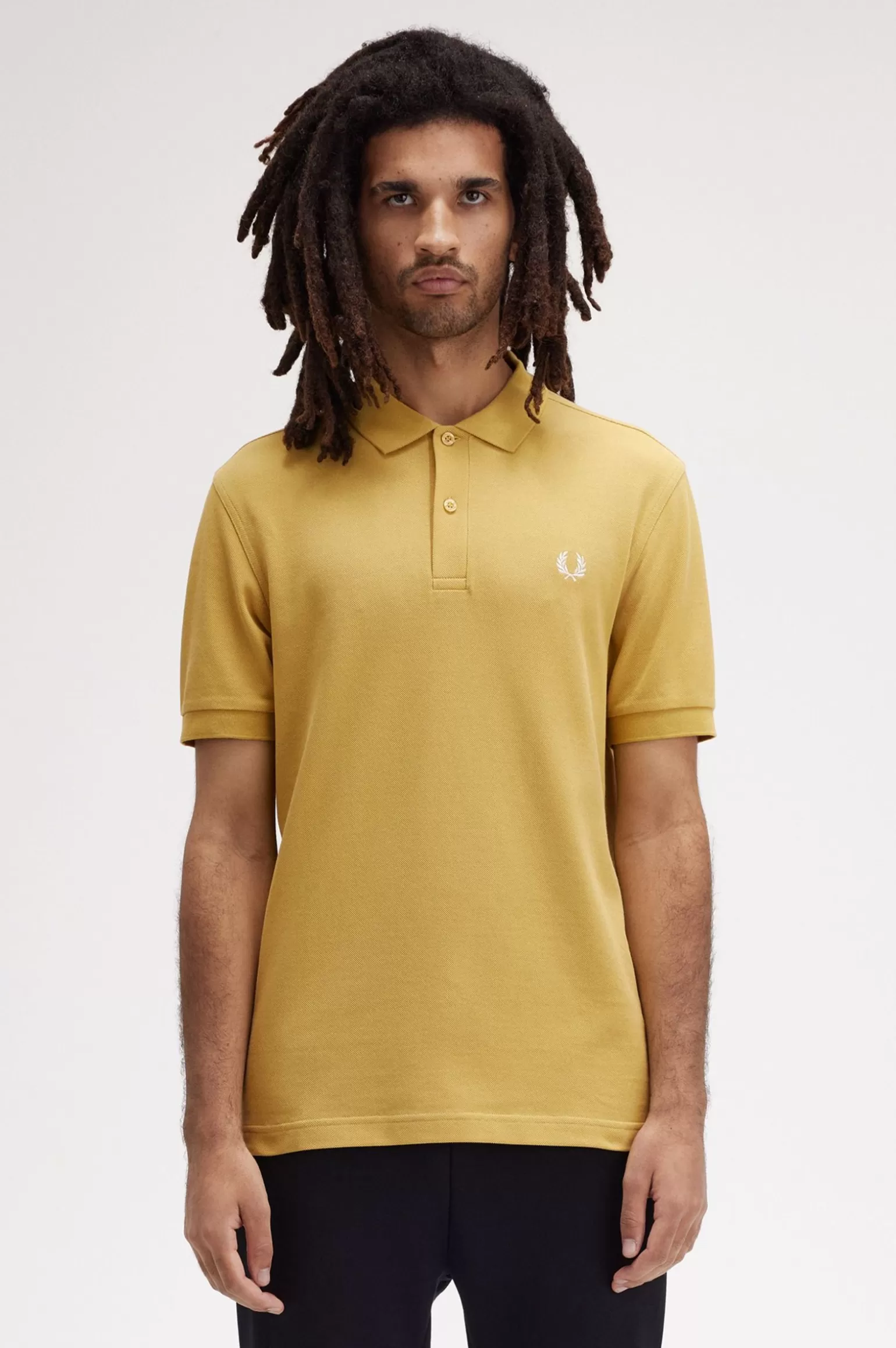 Poloshirts^Fred Perry M6000 Honigfarbe / Ecru
