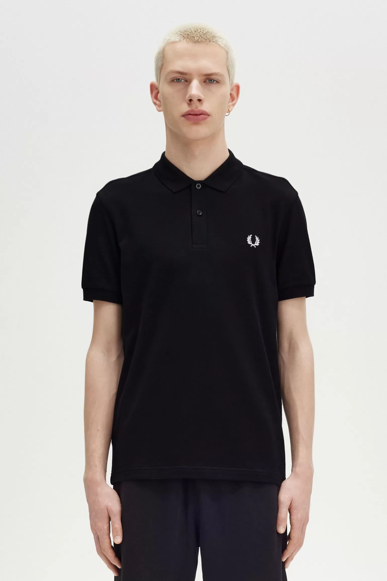 Poloshirts^Fred Perry M6000 Schwarz / Schneeweiß