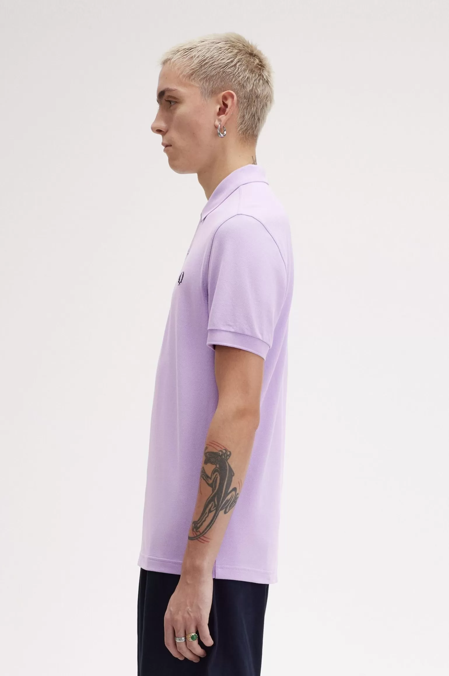 Poloshirts^Fred Perry M6000 Lila / Marineblau