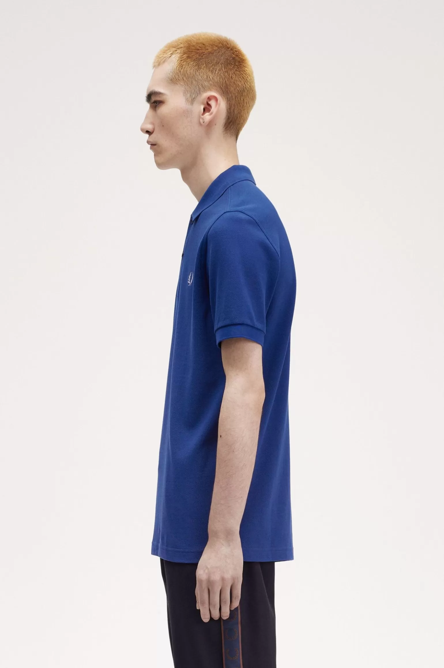 Poloshirts^Fred Perry M6000 Schattiertes Kobaltblau / Celeste