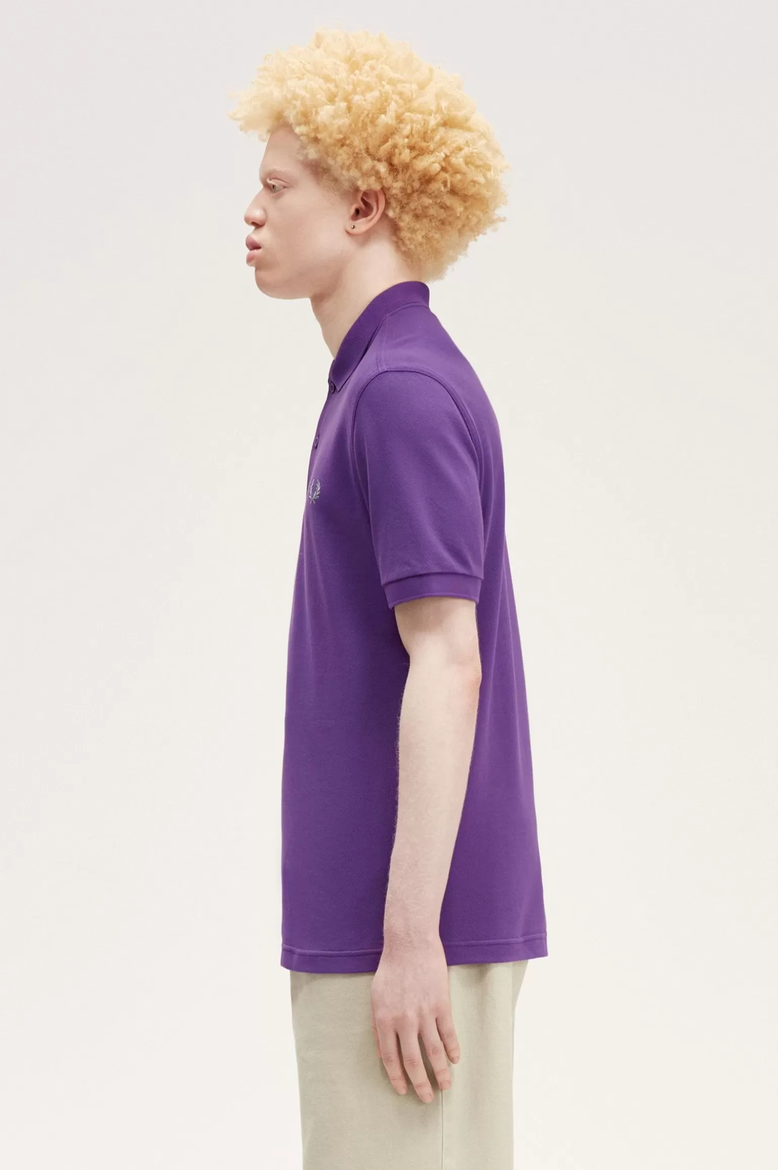 Poloshirts^Fred Perry M6000 Amethyst / Silberblau