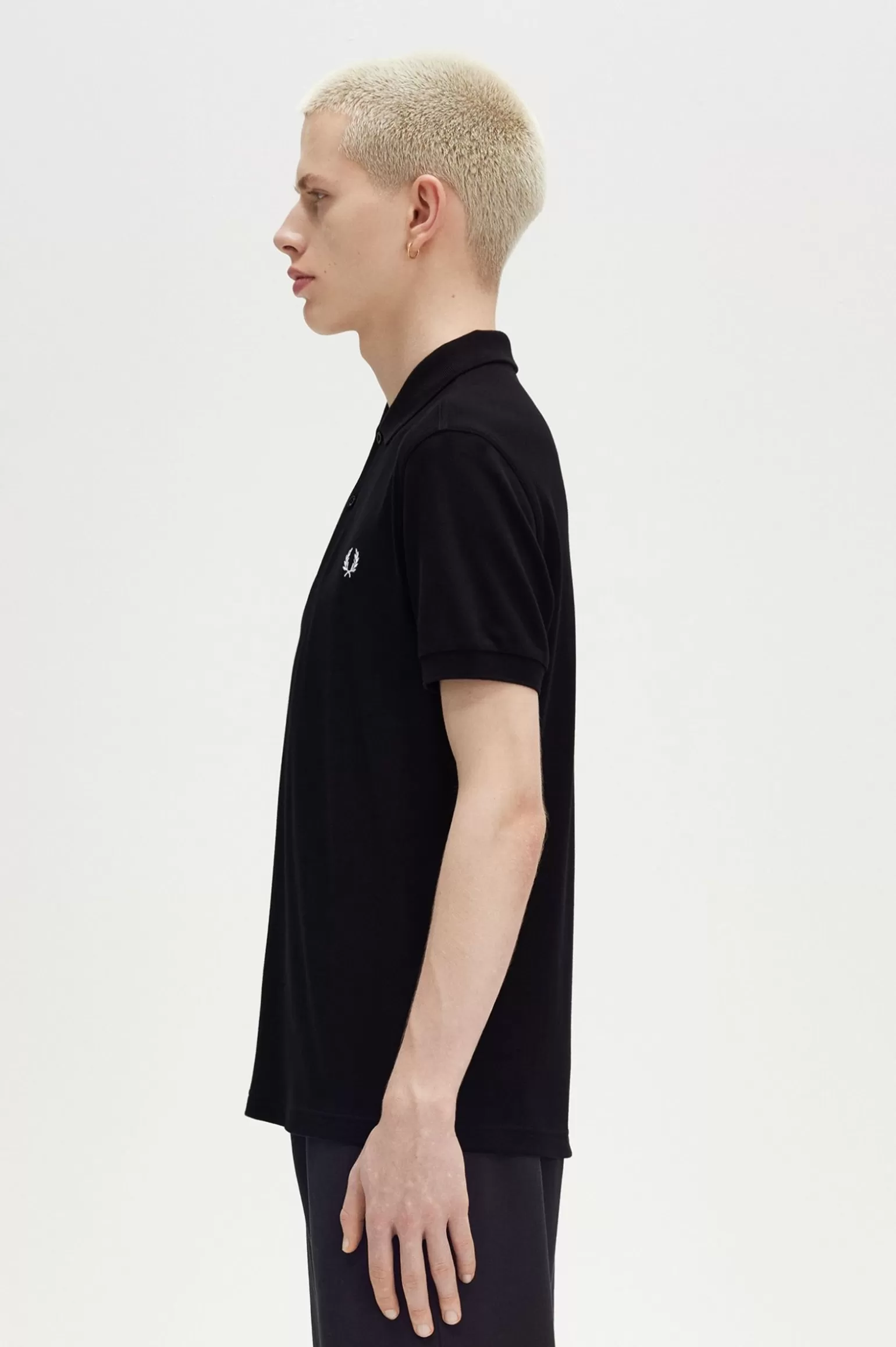 Poloshirts^Fred Perry M6000 Schwarz / Schneeweiß