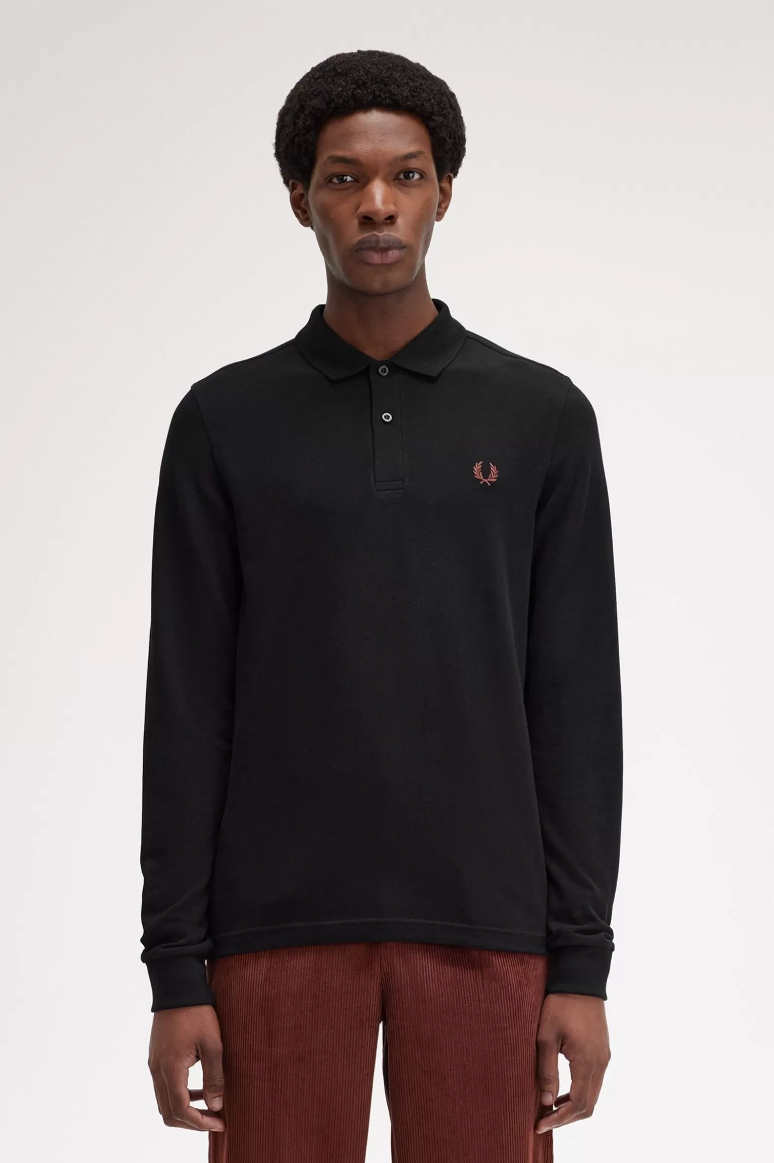 Poloshirts^Fred Perry M6006 Schwarz / Whiskybraun