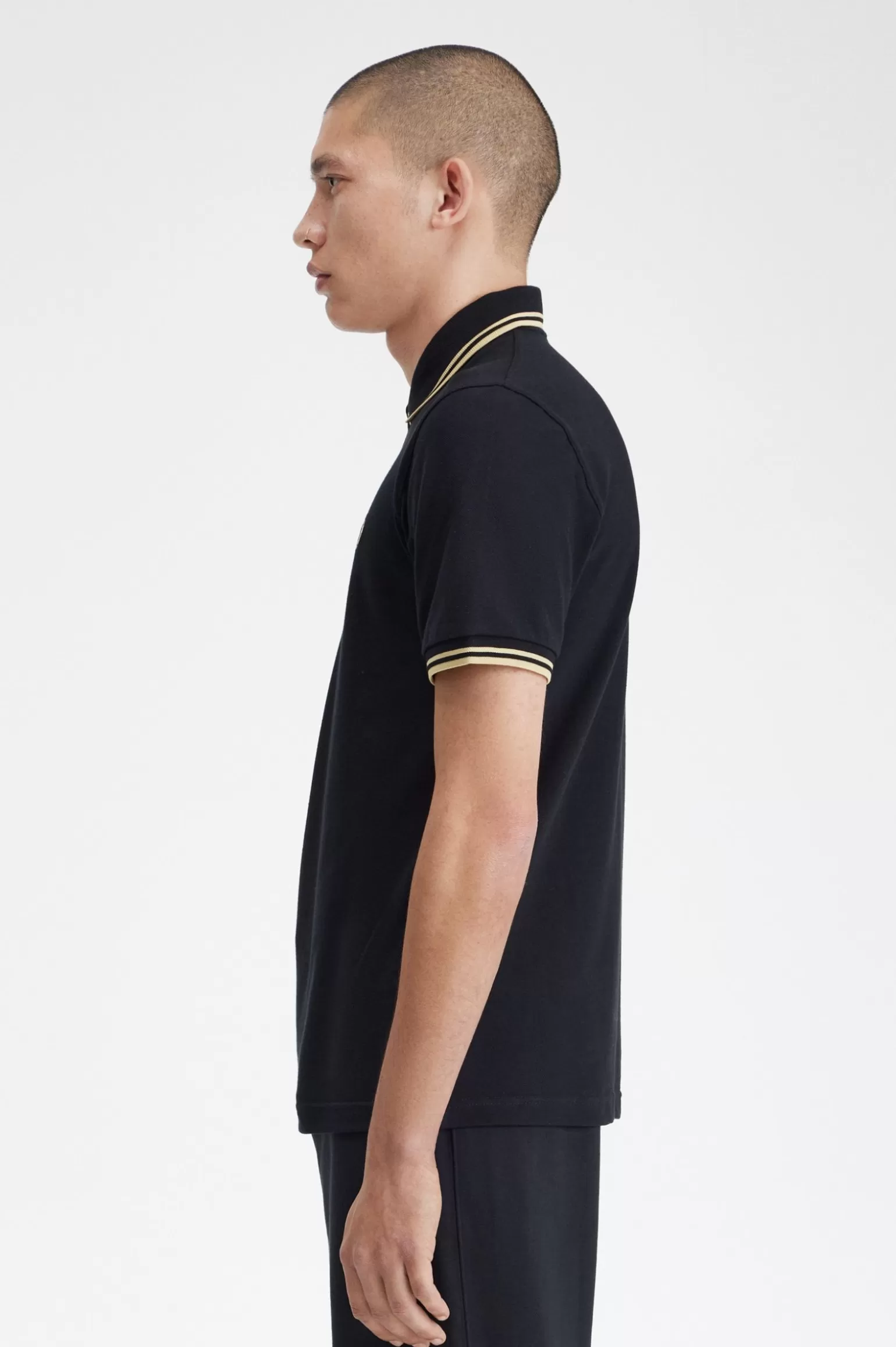 Poloshirts^Fred Perry Makati M12 Schwarz / Champagner / Champagner