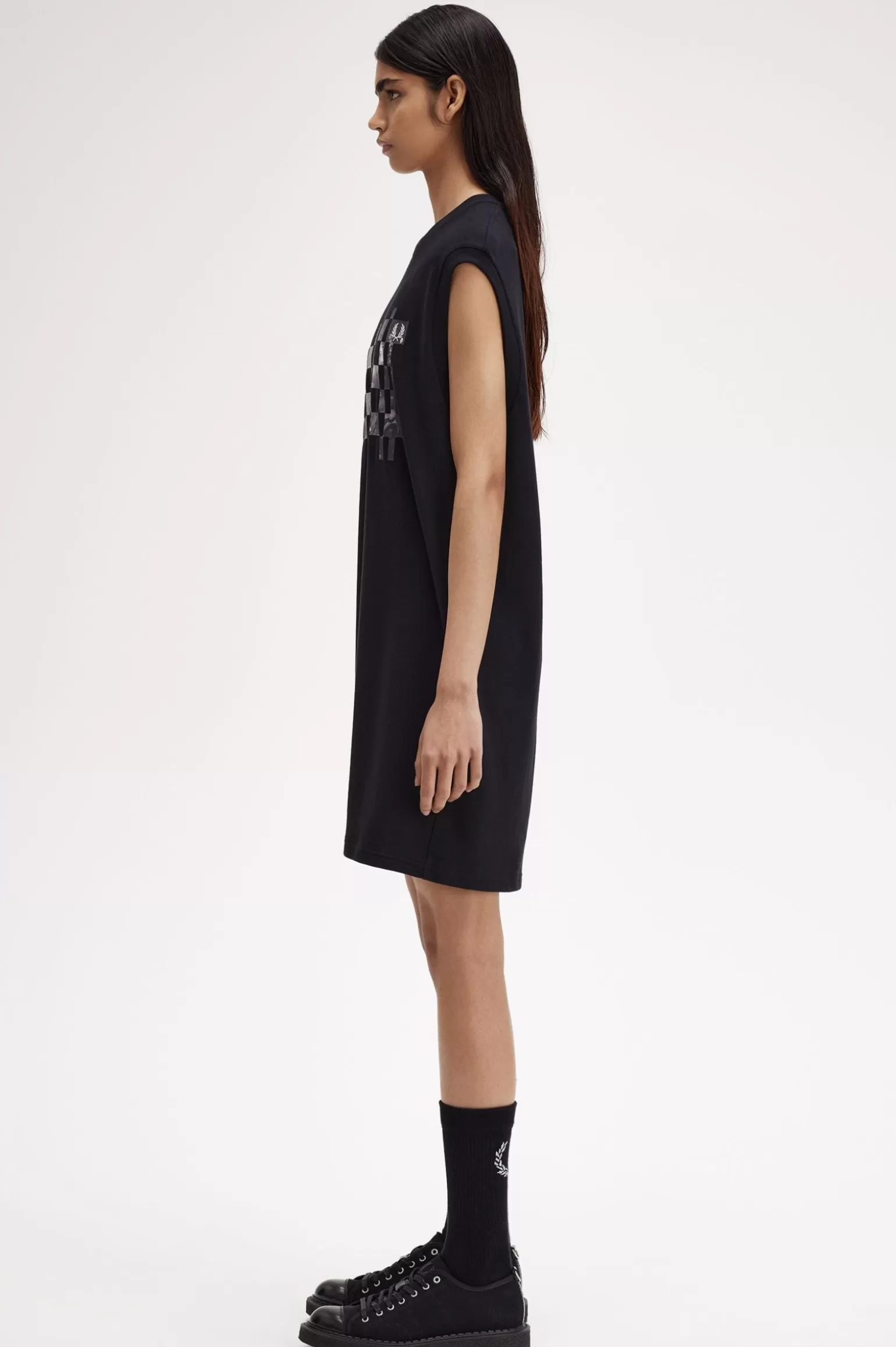 Kleider^Fred Perry Piqué-Kleid Mit Grafik-Print Schwarz