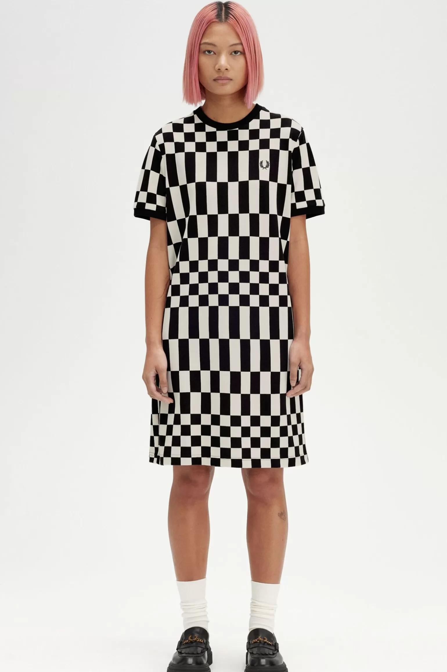 Kleider^Fred Perry Piqué-T-Shirt-Kleid Mit Schachbrettmuster Schwarz