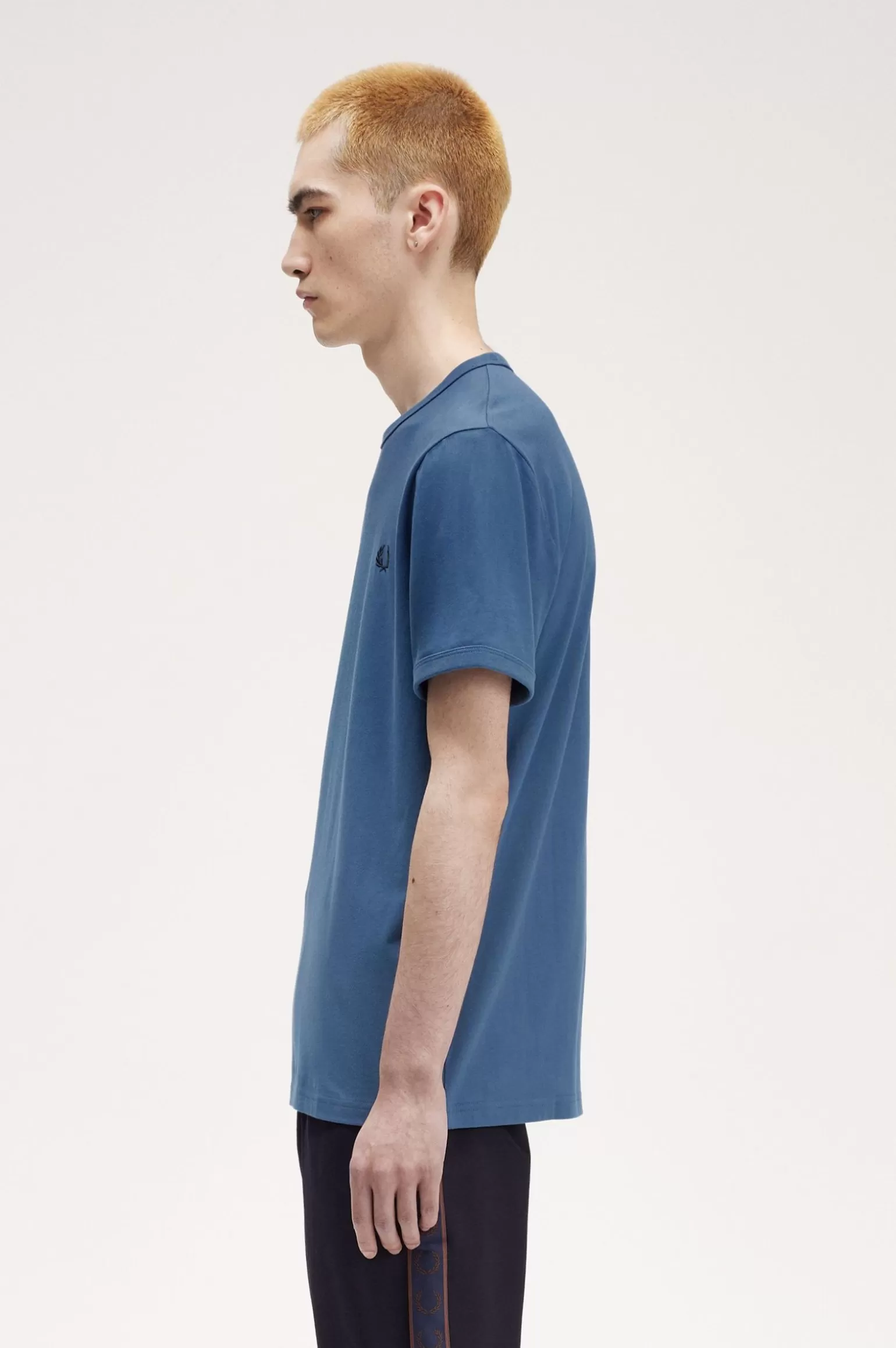 T-Shirts^Fred Perry Ringer-T-Shirt Mitternachtsblau