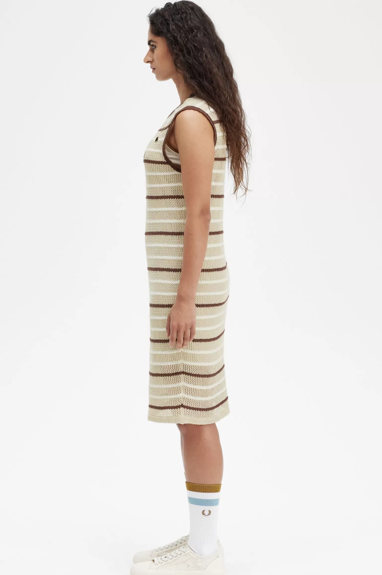 Kleider^Fred Perry Ärmelloses Strickkleid Hellbeige