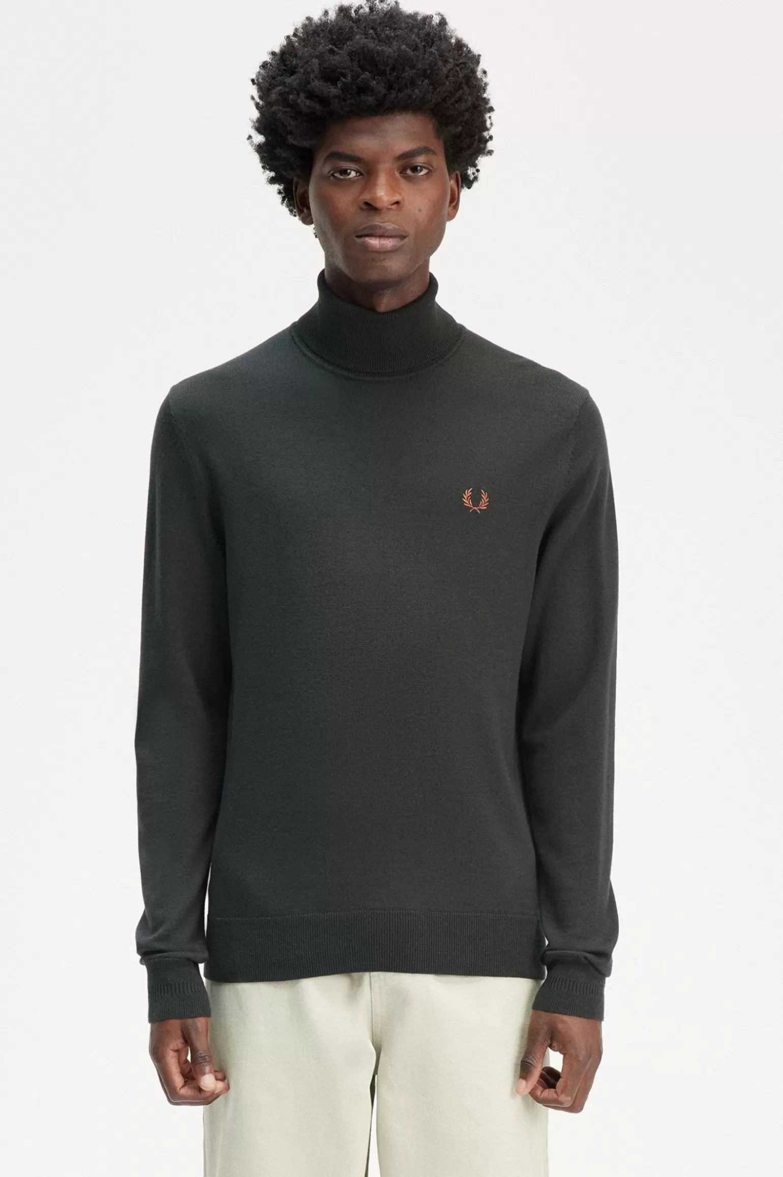 Knitwear^Fred Perry Rollkragenpullover Nachtgrün / Schneeweiß