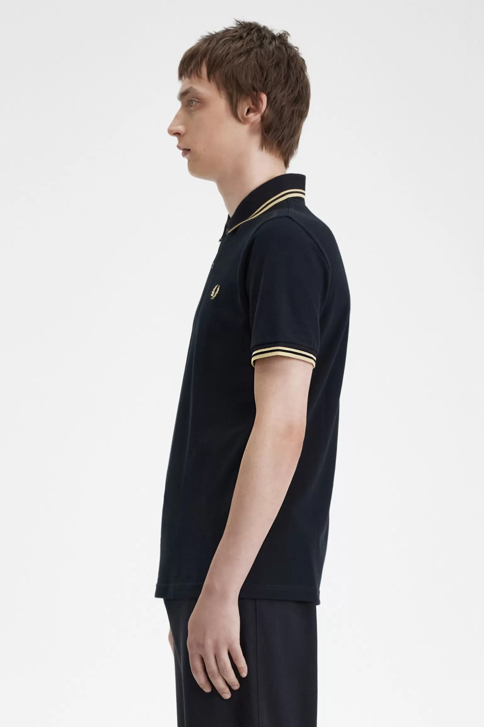 Poloshirts^Fred Perry Tokyo M12 Schwarz / Champagner / Champagner