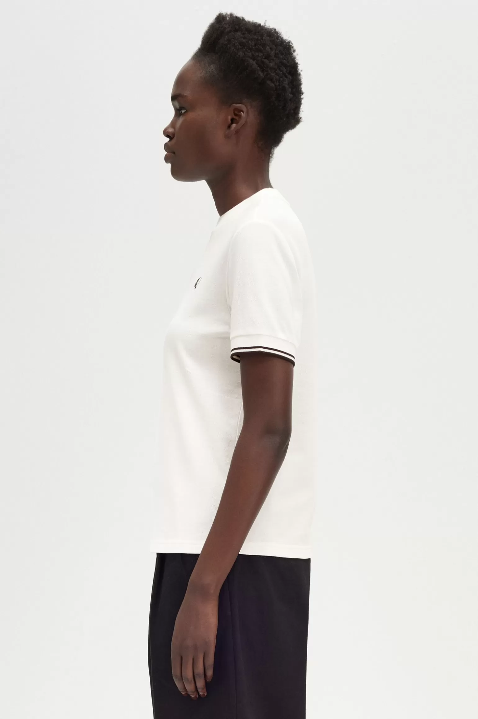 T-Shirts & Tops^Fred Perry T-Shirt Aus Piqué Mit Doppelstreifen Schneeweiß