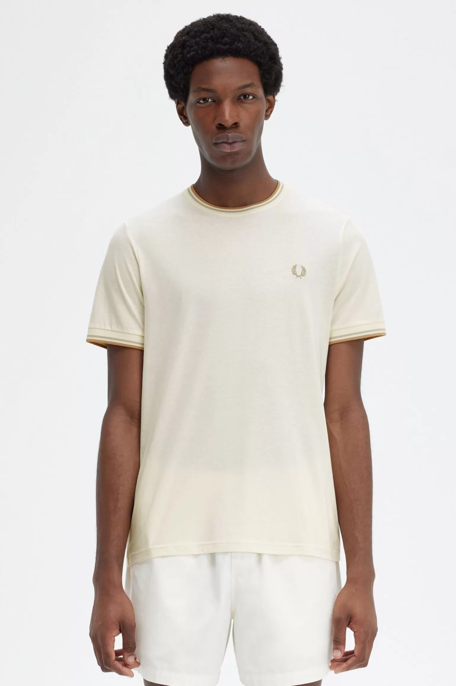 T-Shirts^Fred Perry T-Shirt Mit Doppelstreifen Ecru / Hellbeige / Warmes Steingrau