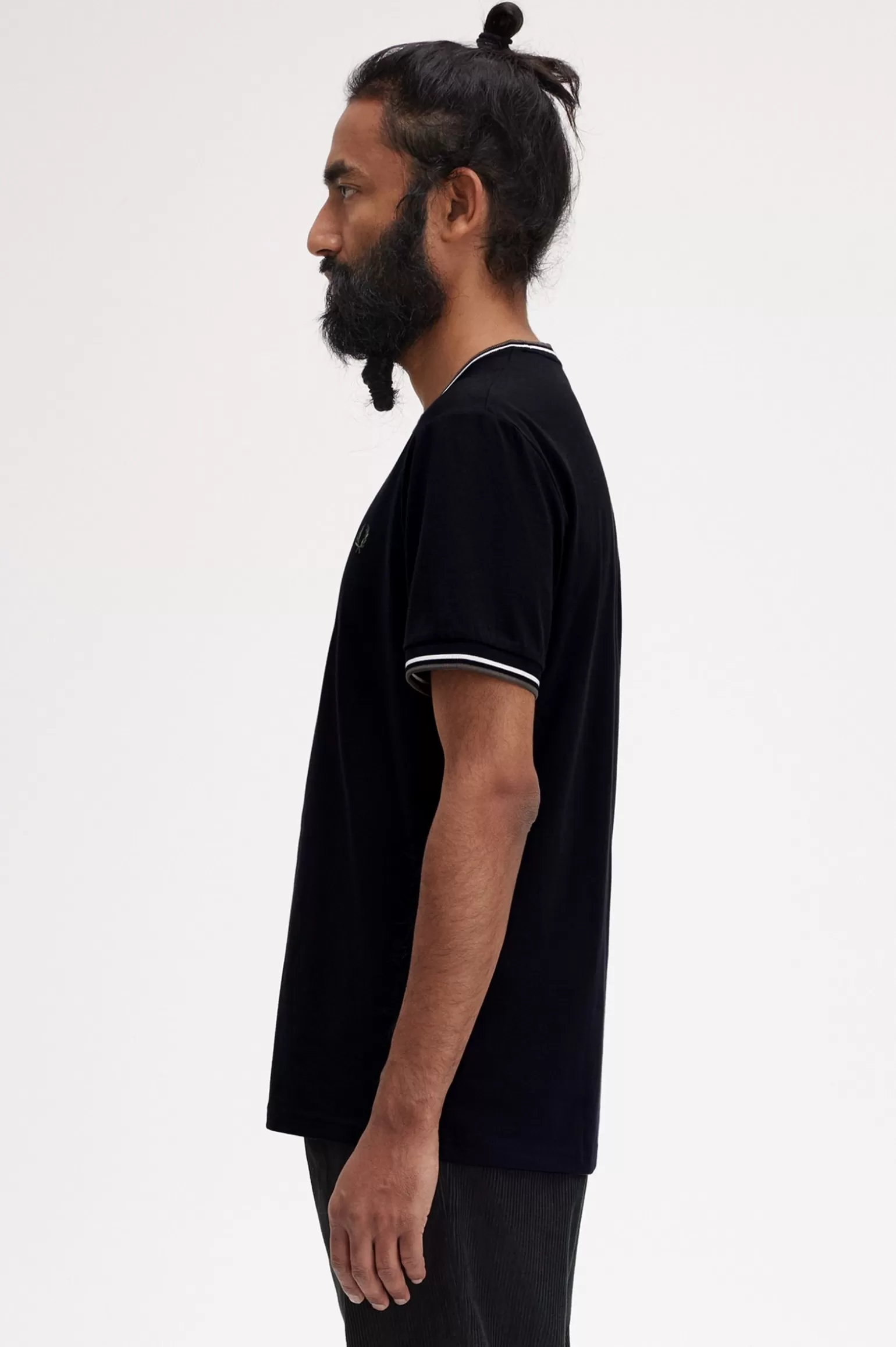 T-Shirts^Fred Perry T-Shirt Mit Doppelstreifen Schwarz / Ecru / Lorbeerkranzgrün
