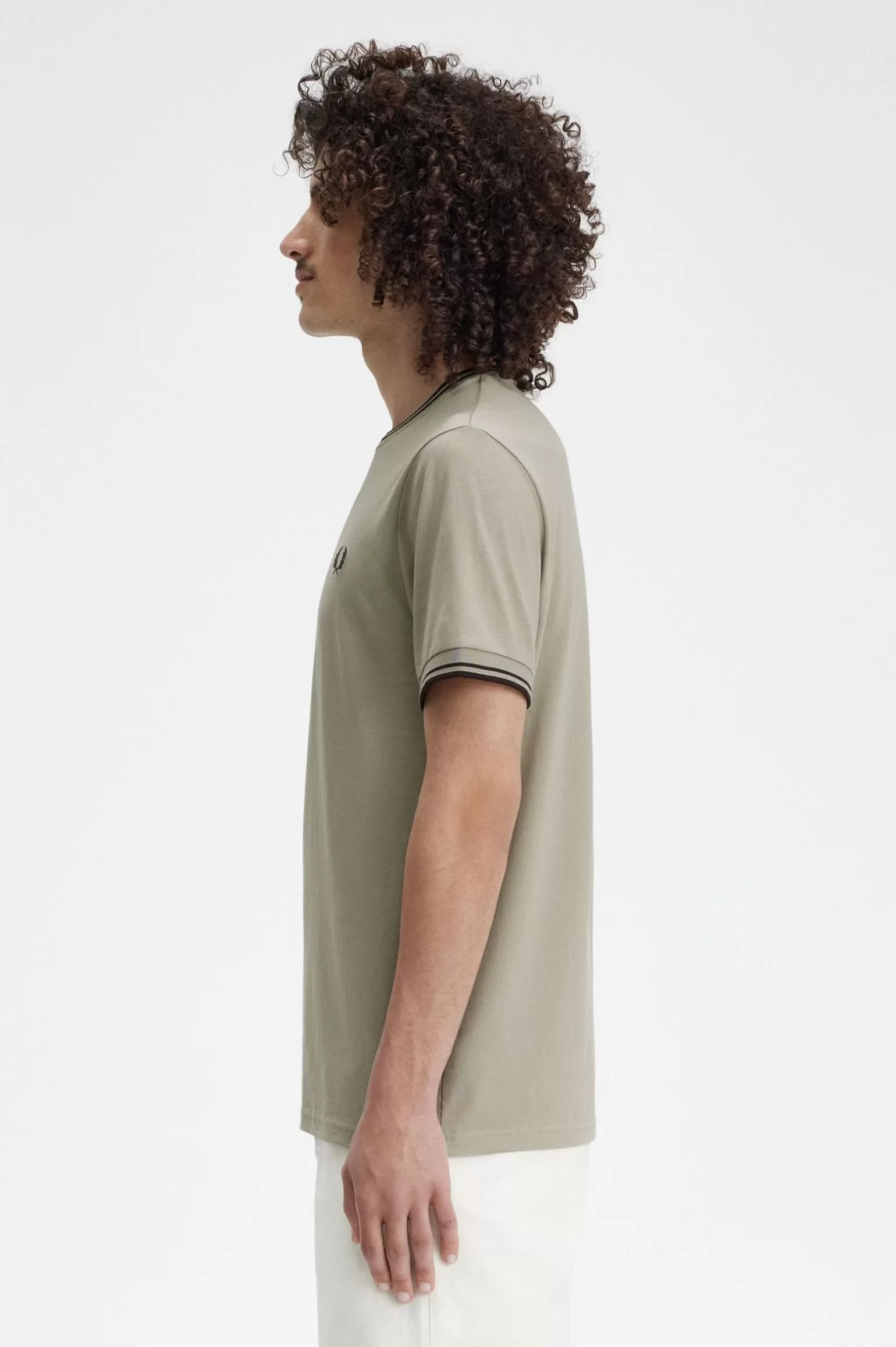 T-Shirts^Fred Perry T-Shirt Mit Doppelstreifen Warmes Grau / Carrington Road Brick