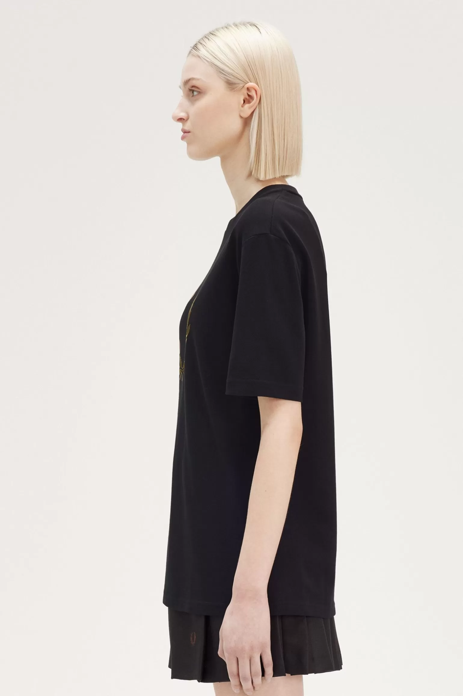 T-Shirts & Tops^Fred Perry T-Shirt Mit Laurel Wreath In Metallic-Optik Schwarz