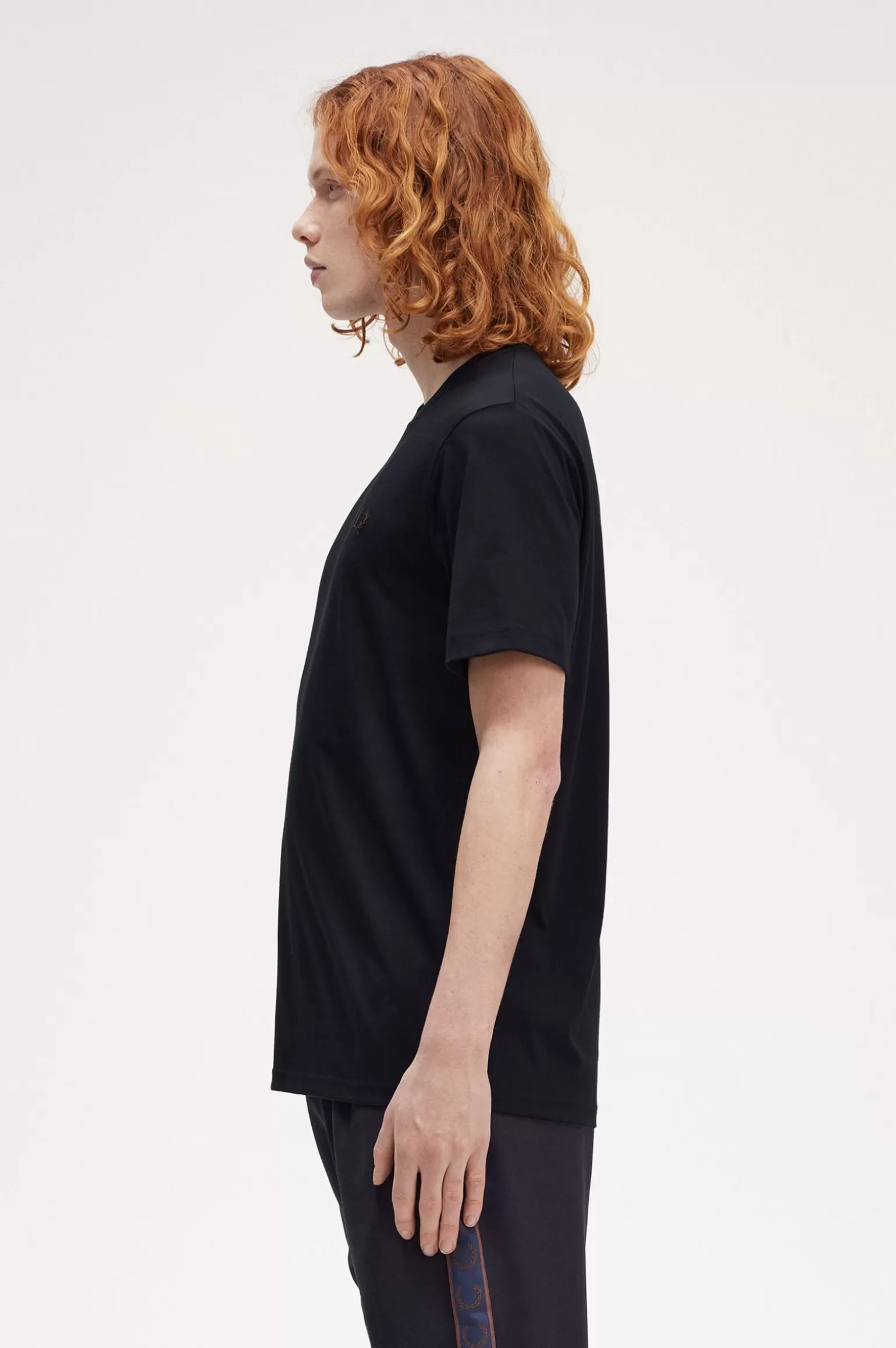 T-Shirts^Fred Perry T-Shirt Mit Rundhalsausschnitt Marineblau / Carrington Brick