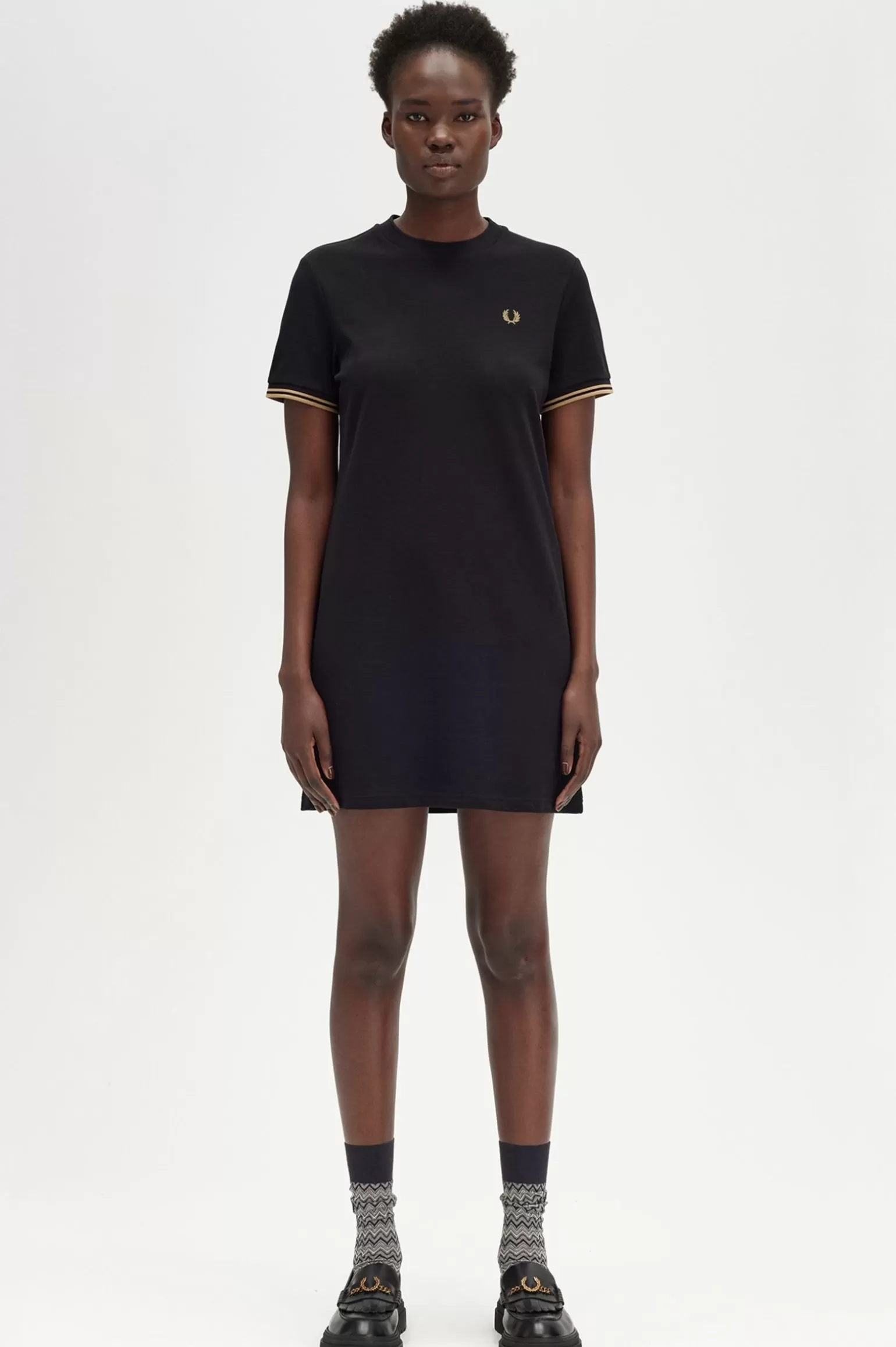 Kleider^Fred Perry T-Shirt-Kleid Aus Piqué Mit Doppelstreifen Schwarz